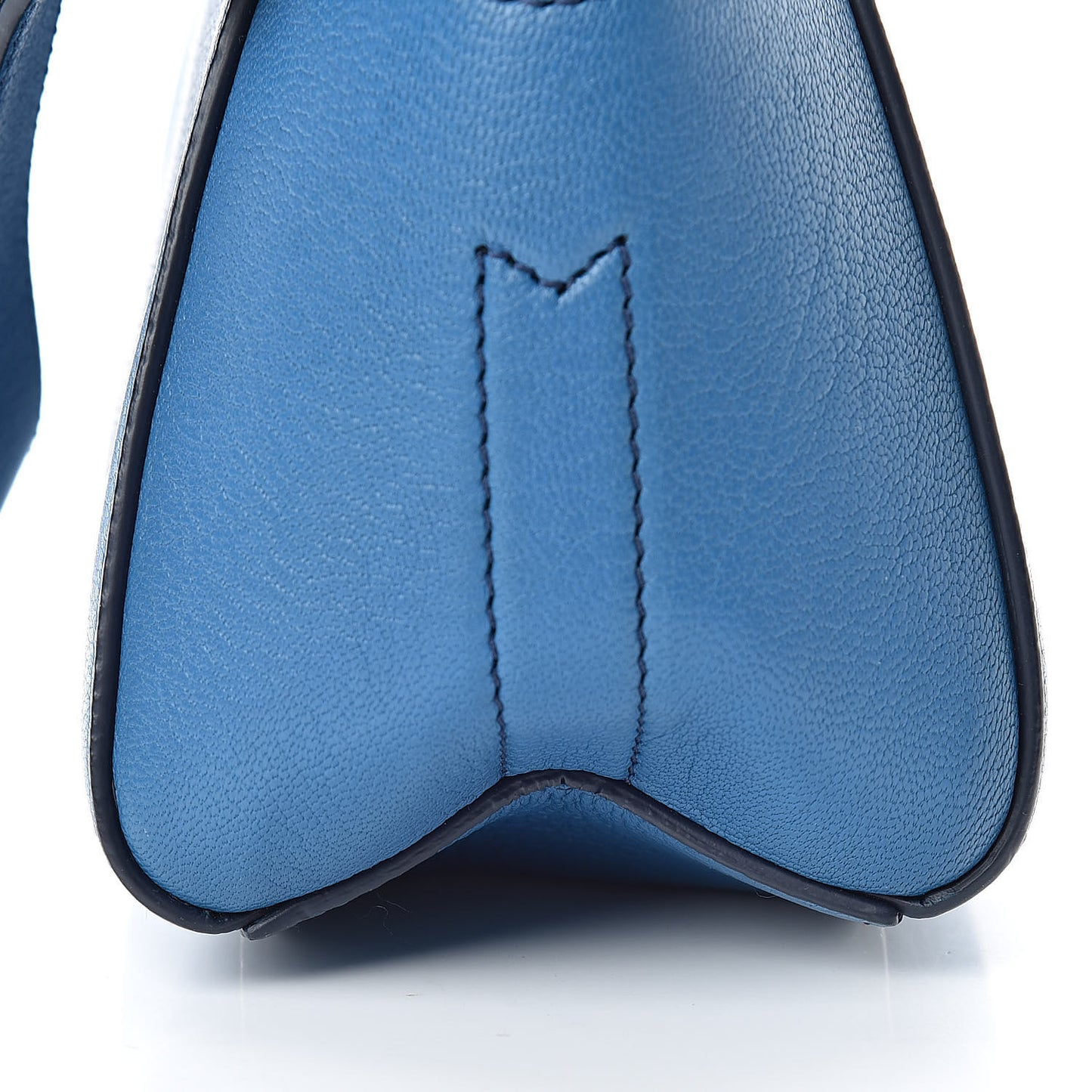 Sugar Goatskin Small Antigona Beauty Wristlet Medium Blue