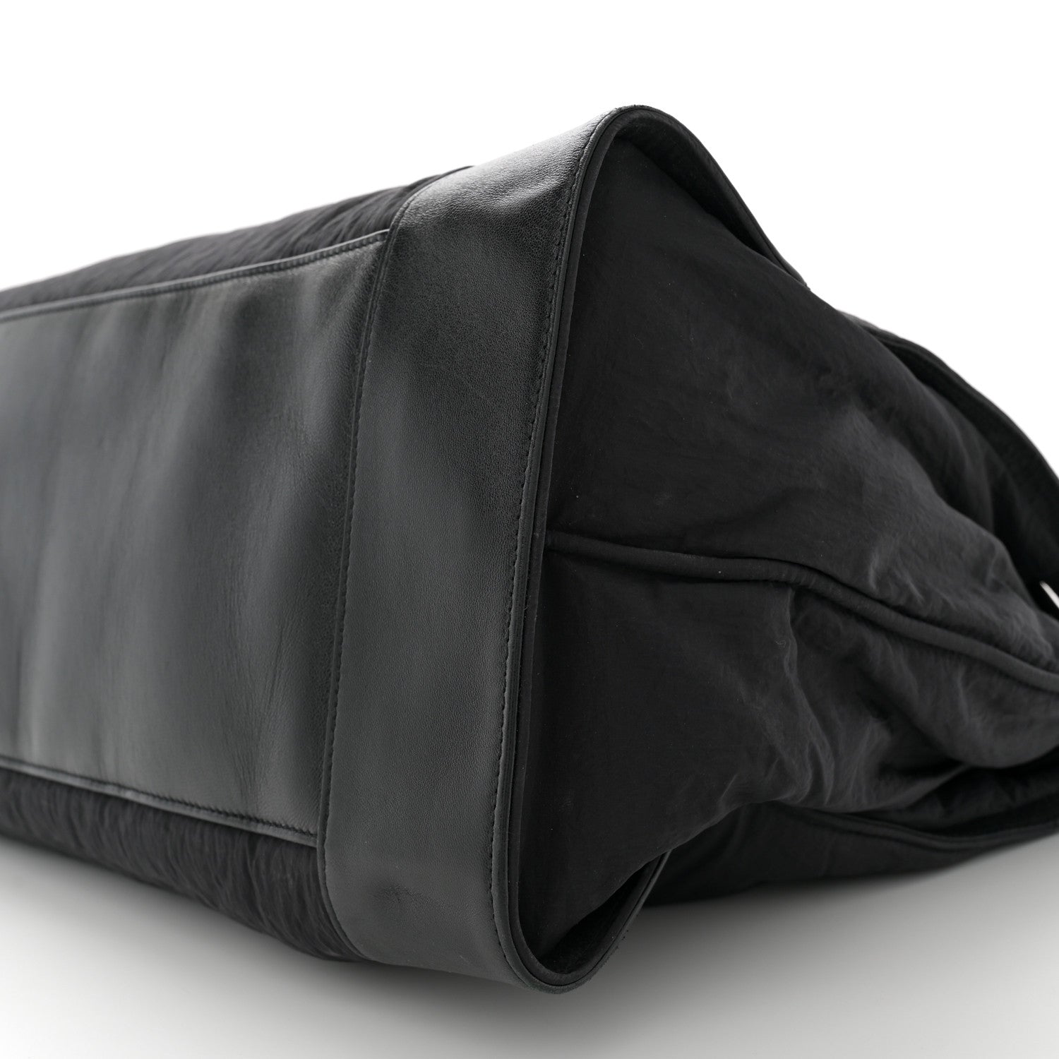 Saint Laurent Nylon Calfskin 48H Sac De Jour Duffle Black 10 of 13