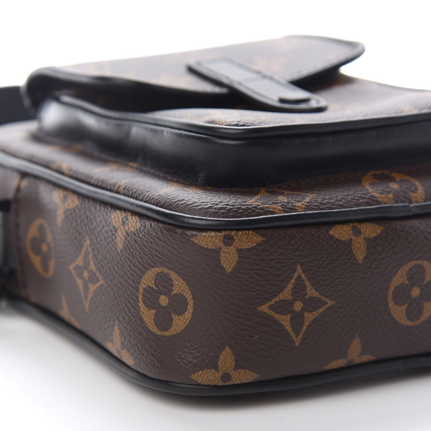 Louis Vuitton Monogram Macassar Christopher Wearable Wallet 8 of 9