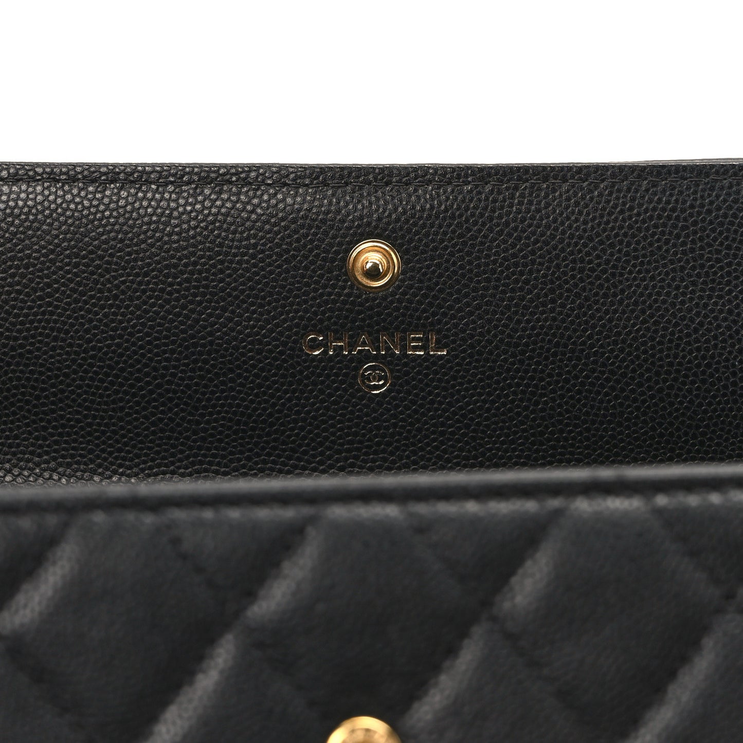 Caviar Quilted Large Boy Gusset Flap Wallet Black