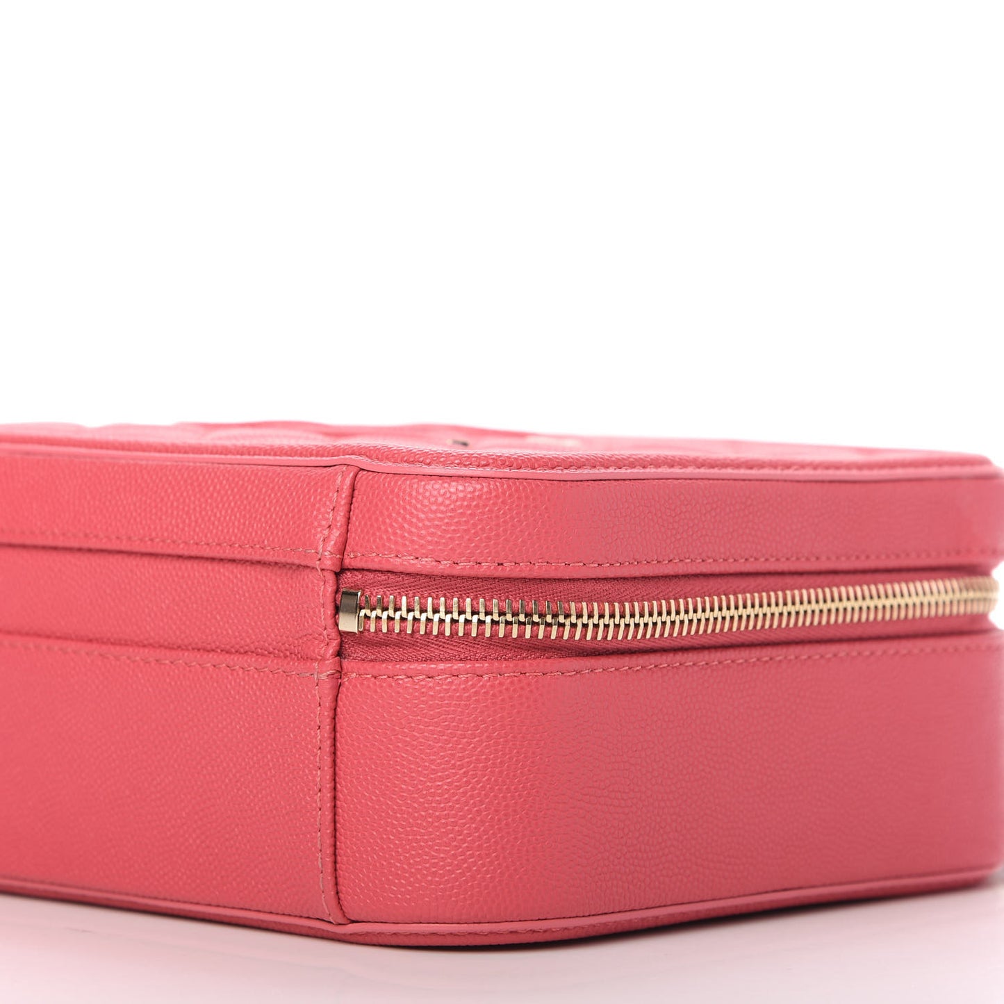 Caviar Quilted Medium CC Filigree Vanity Case Pink