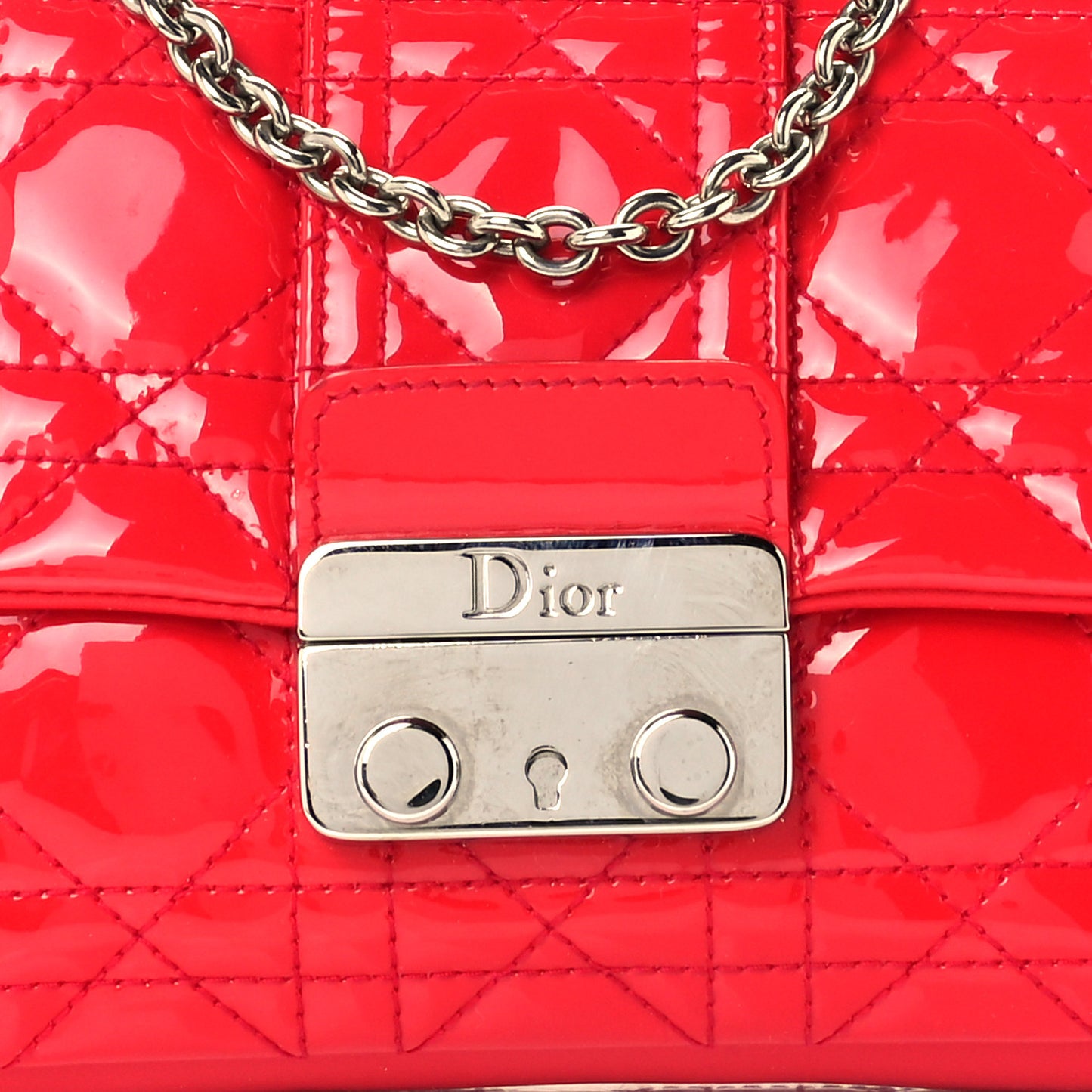 Patent Cannage New Lock Pouch Red