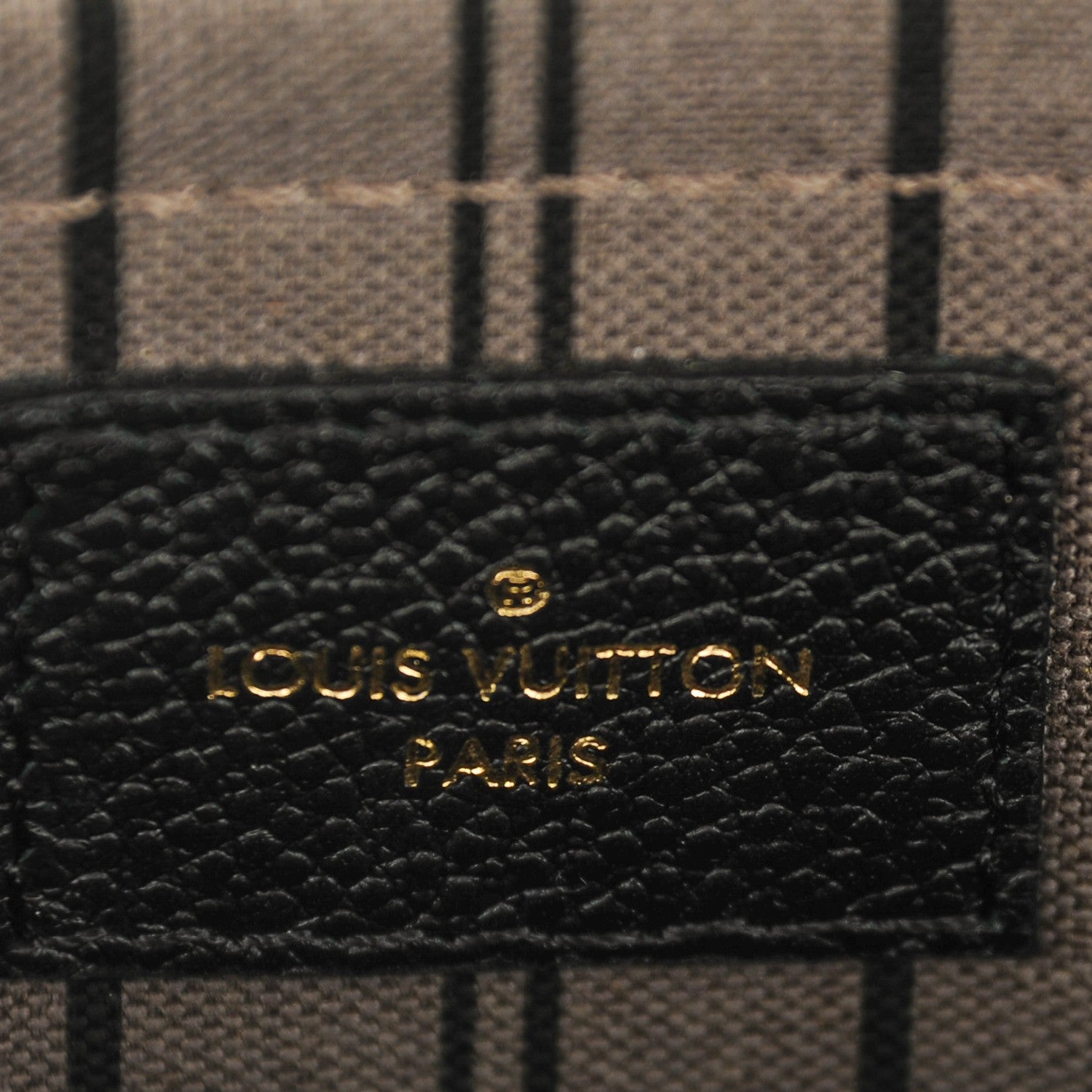Louis Vuitton Empreinte Montaigne MM Black 6 of 8