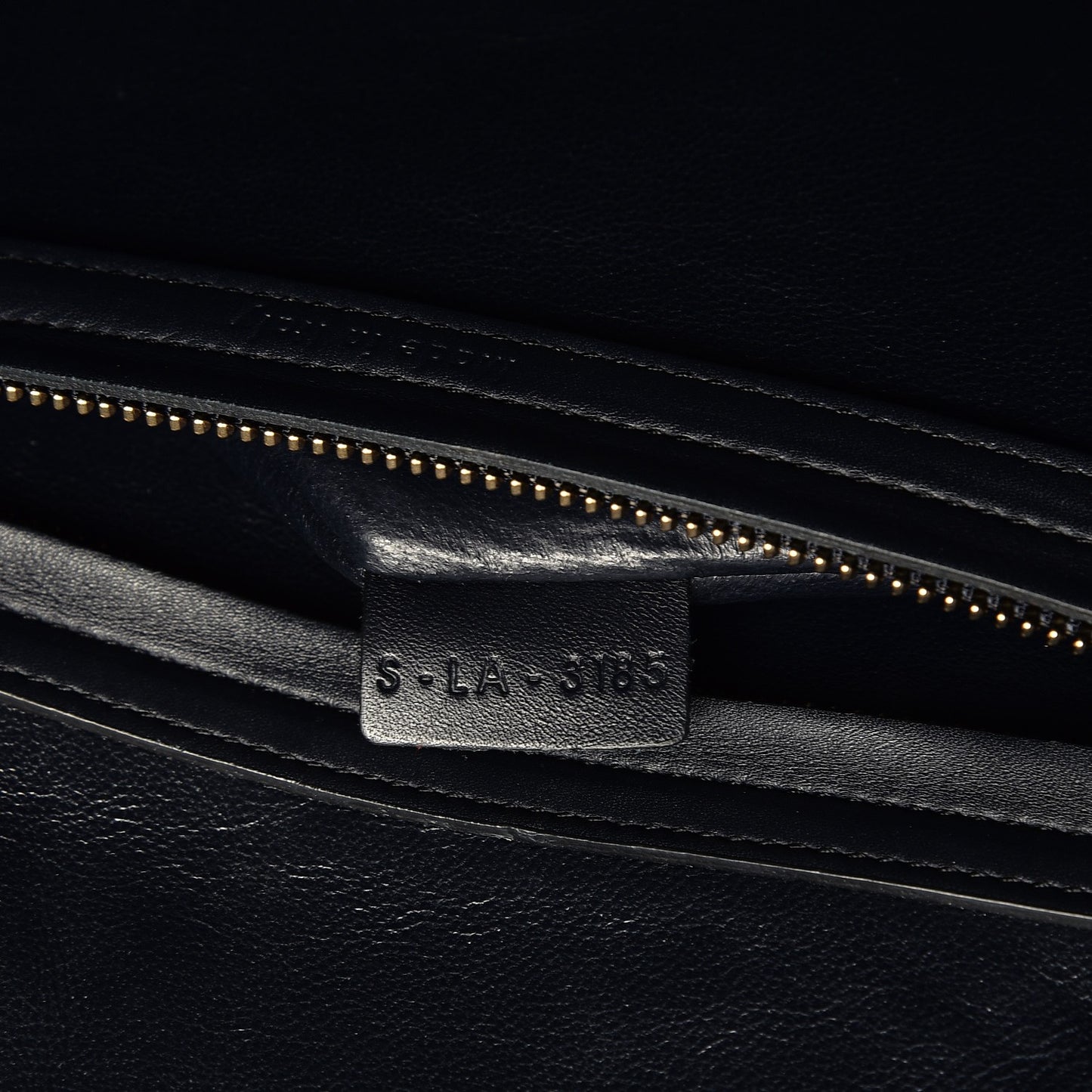 Crocodile Embossed Nubuck Medium Phantom Luggage Navy Blue