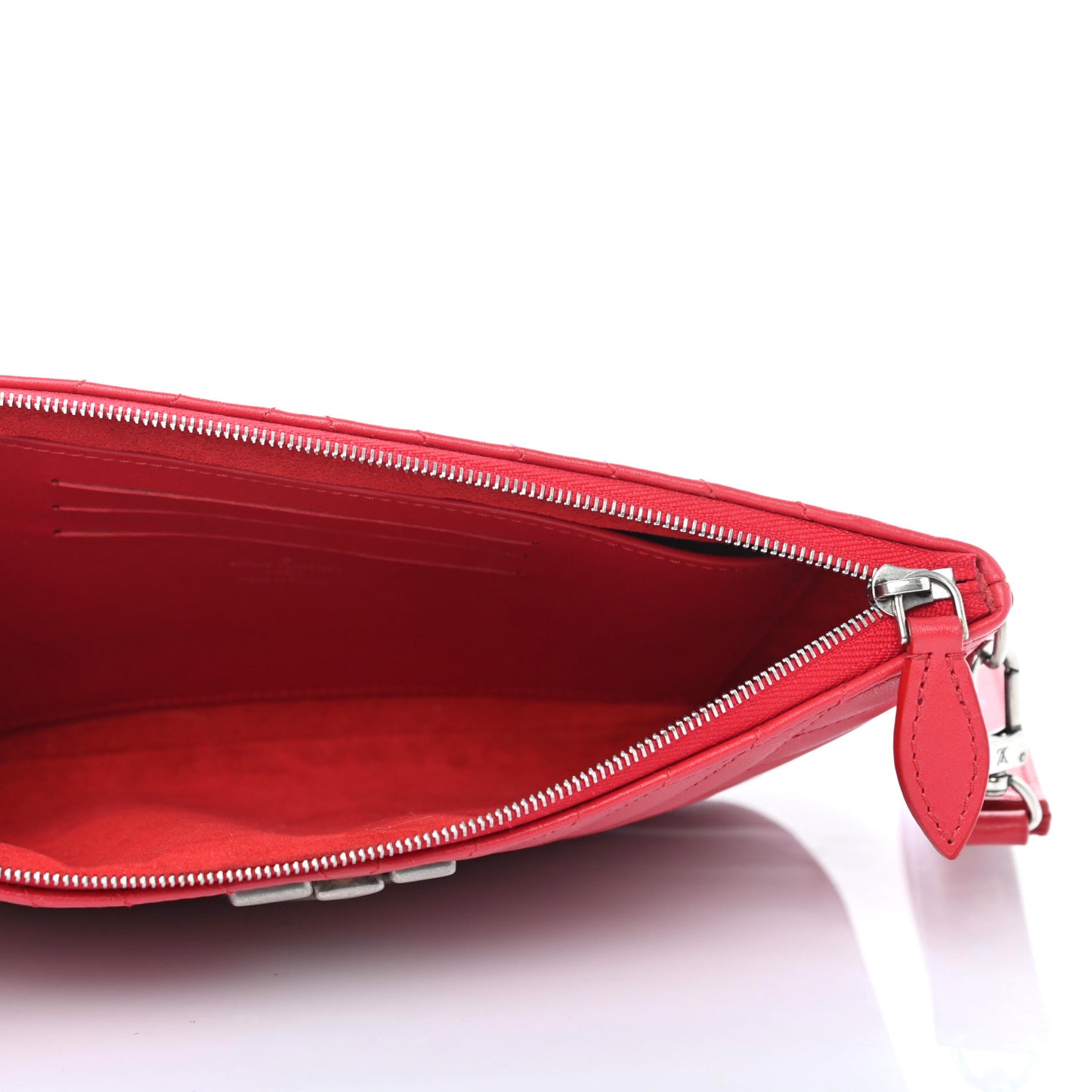 Calfskin New Wave Zipped Pochette Ecarlate