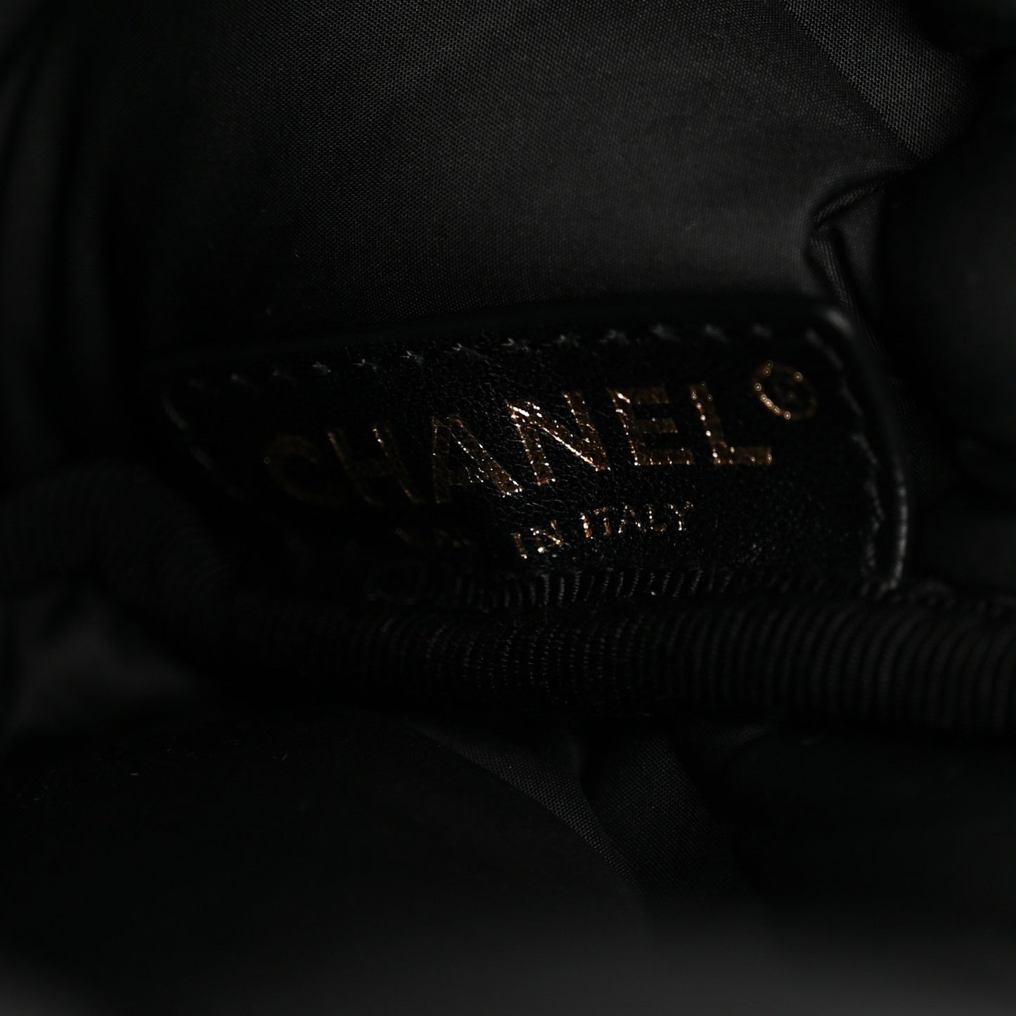 Calfskin Quilted Large Chesterfield Flap Black