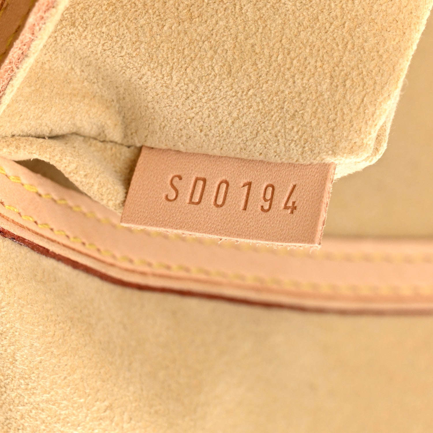 Louis Vuitton Monogram Retiro PM 8 of 11
