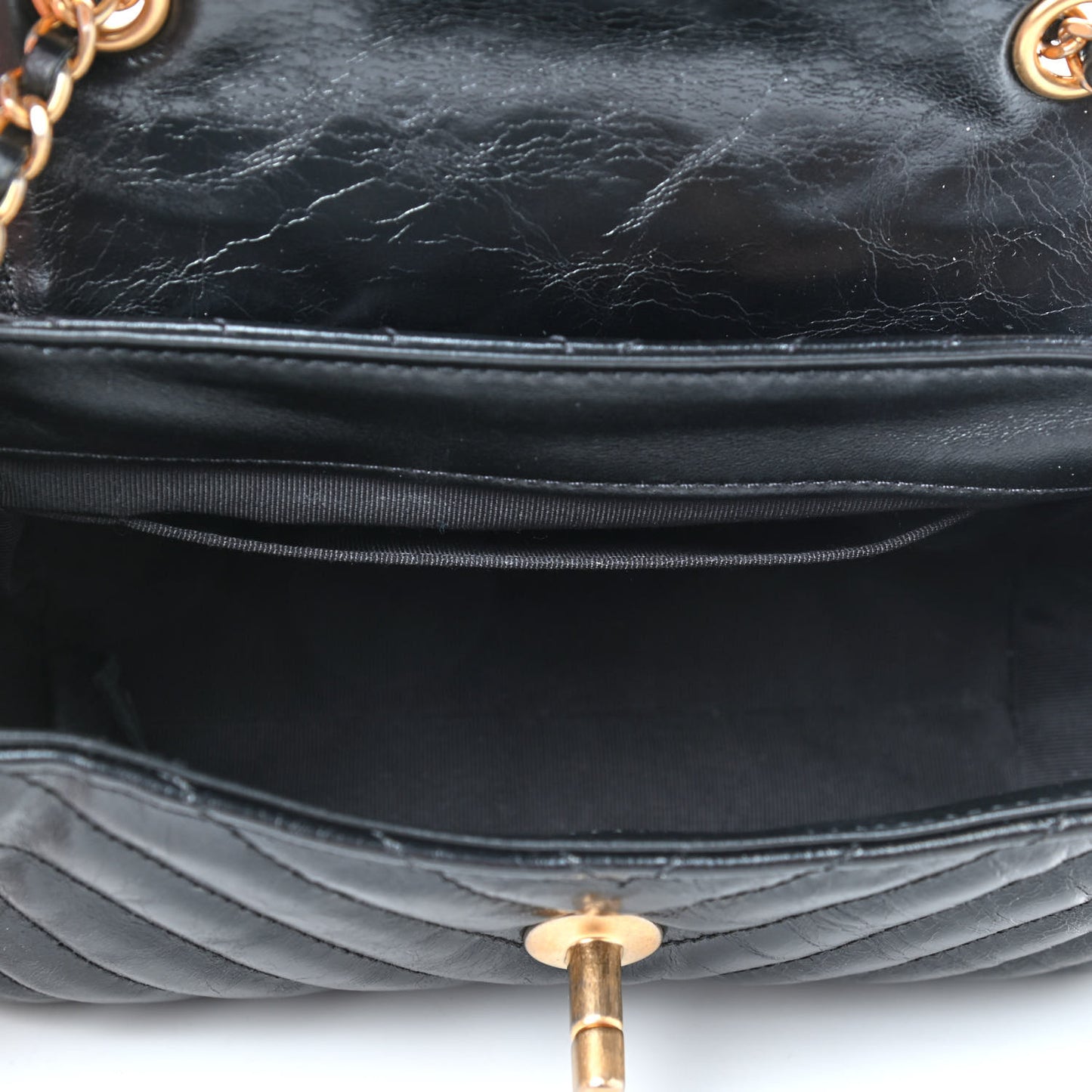 Glazed Calfskin Chevron Quilted Small Hampton Flap Black