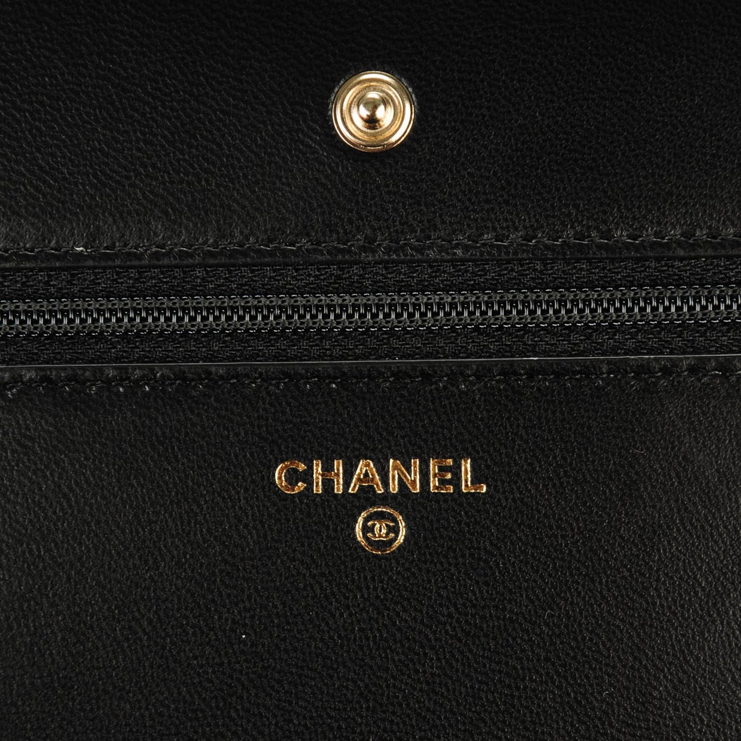 Lambskin Chevron Quilted Wallet On Chain WOC Black
