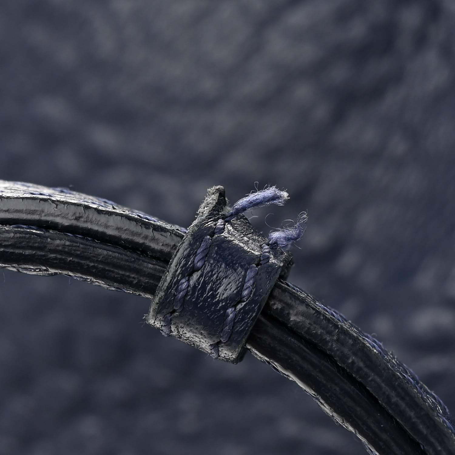 Burberry Heritage Grain Check Embossed Medium Dewsbury Tote Blue Carbon 14 of 17