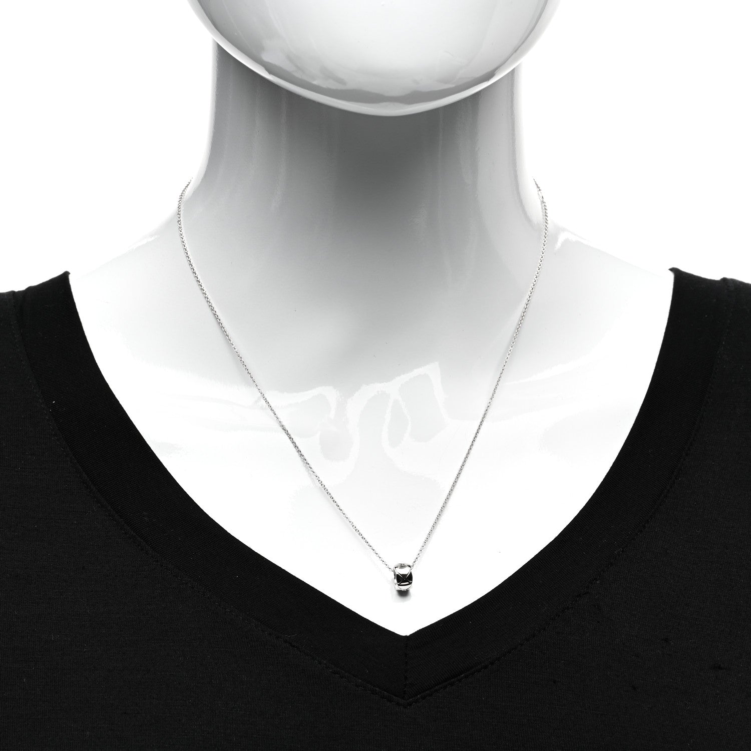 Chanel 18K White Gold Coco Crush Pendant Necklace 2 of 4