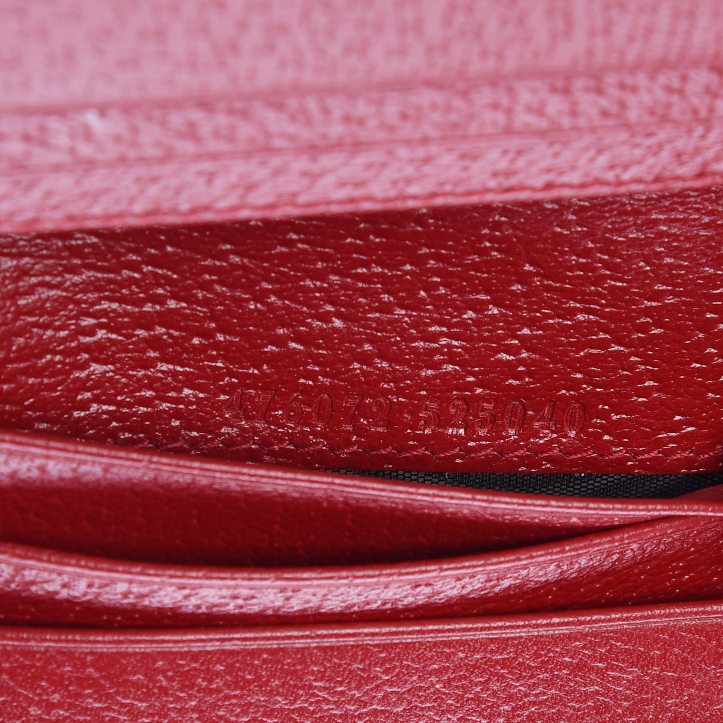 GG Supreme Monogram Queen Margaret Card Case Red
