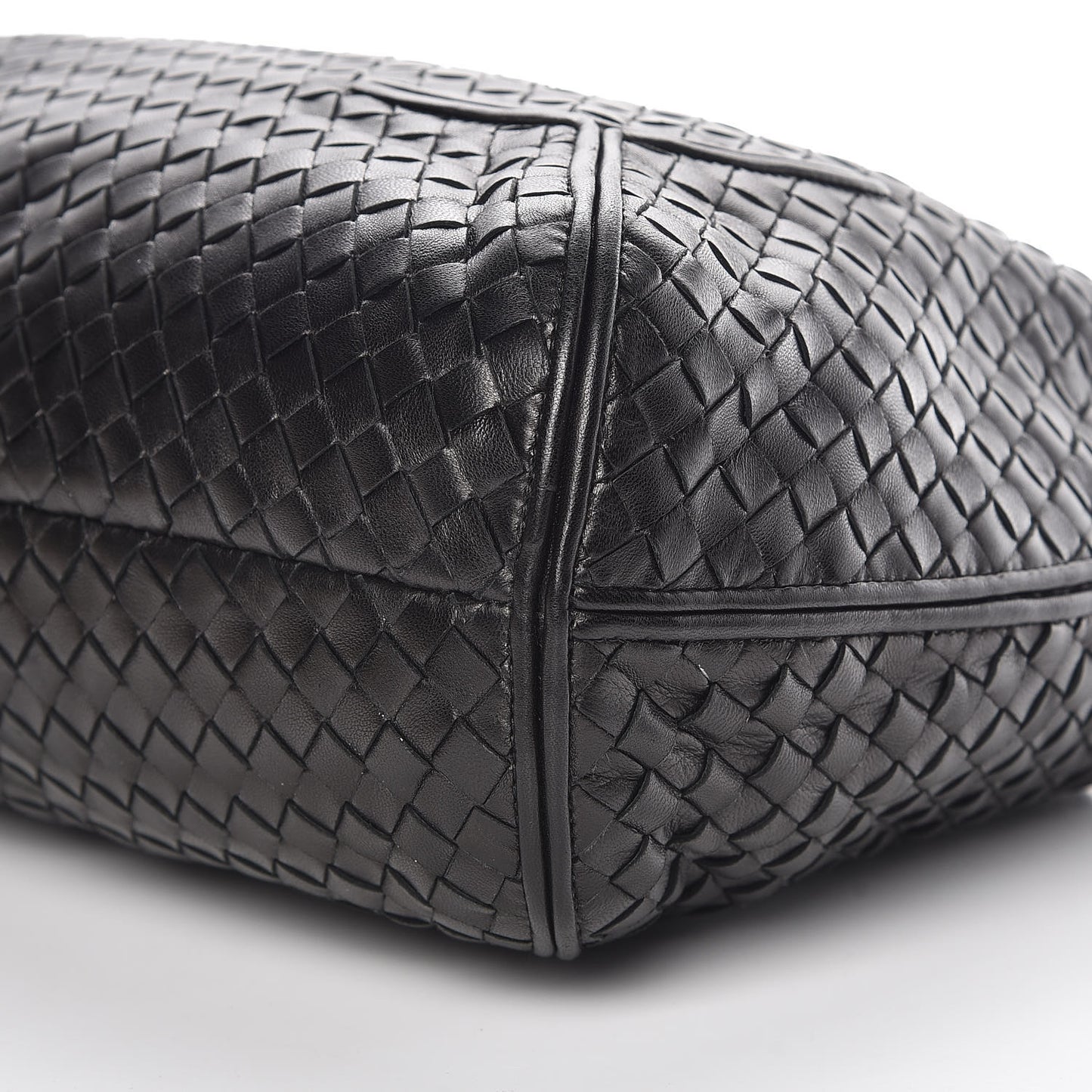 Nappa Intrecciato New Ball Hobo Black