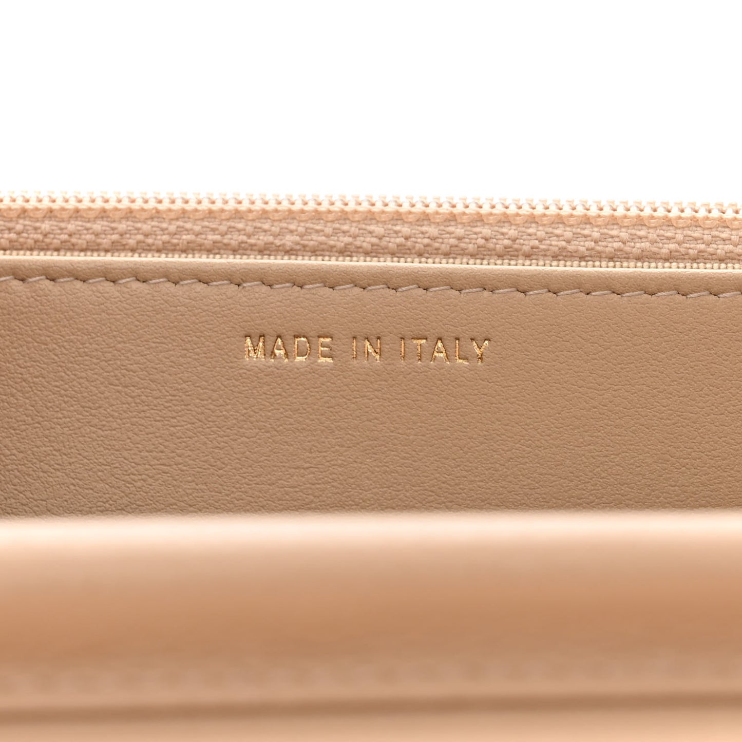 Caviar Quilted Wallet On Chain WOC Beige