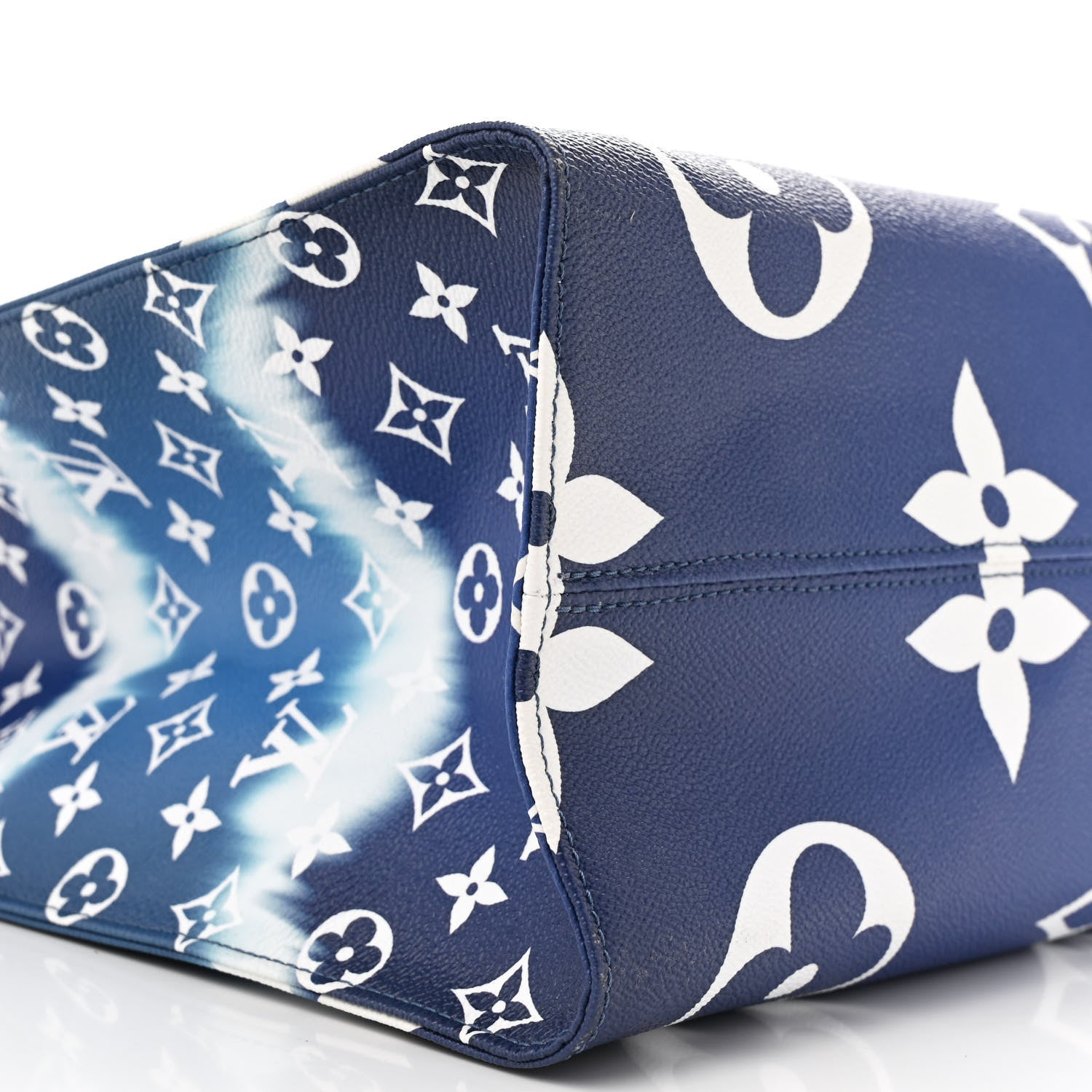 Louis Vuitton Monogram Escale Onthego GM Blue 8 of 12