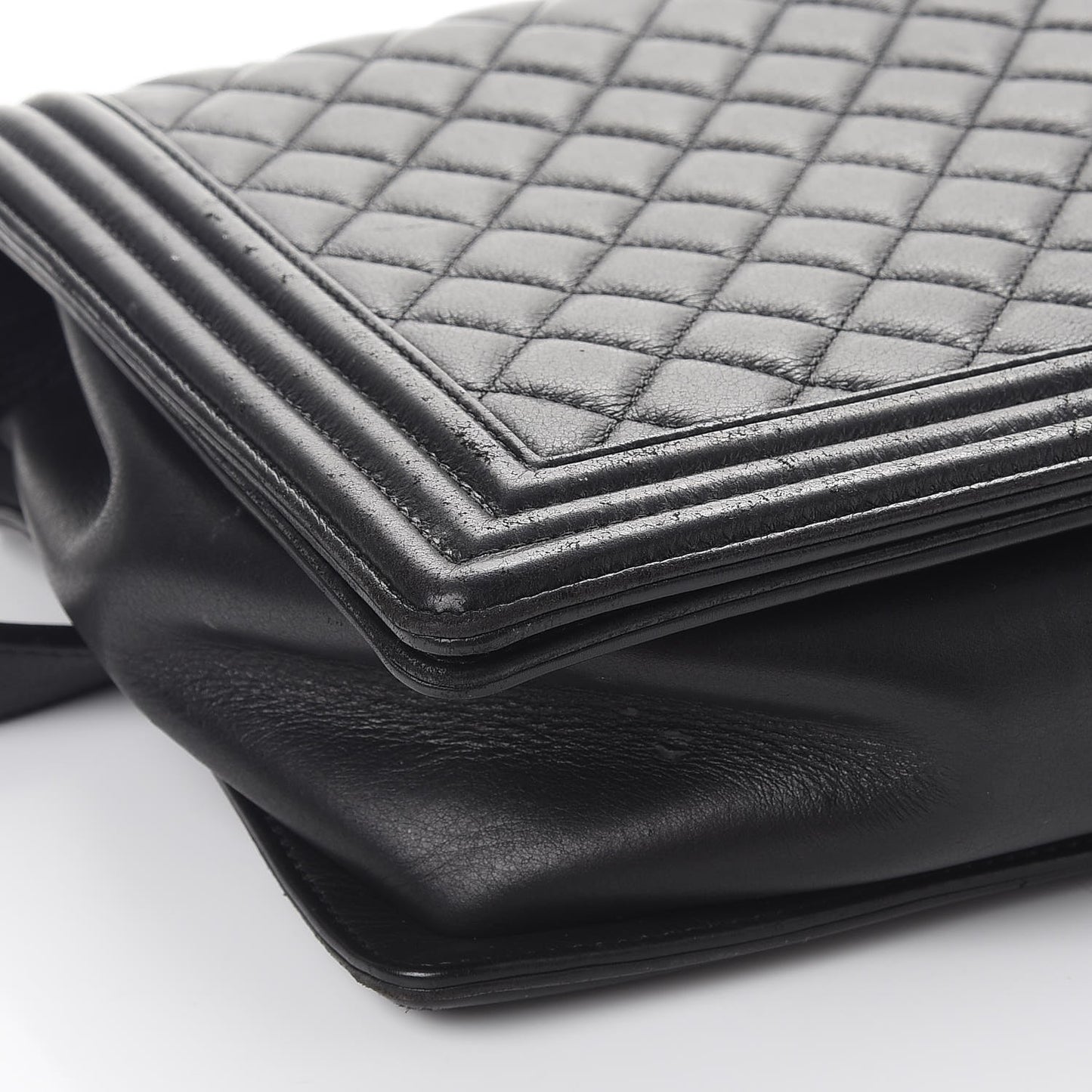 Calfskin Quilted Large Boy Flap Black
