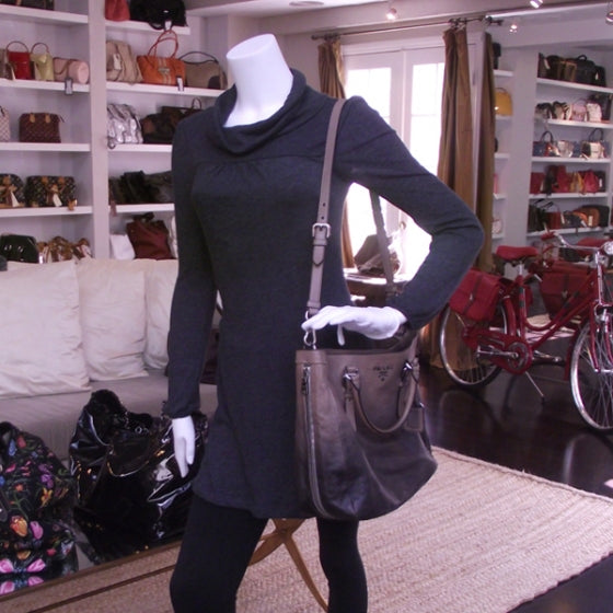Prada CERVO ZIPPER TOTE 2 of 13