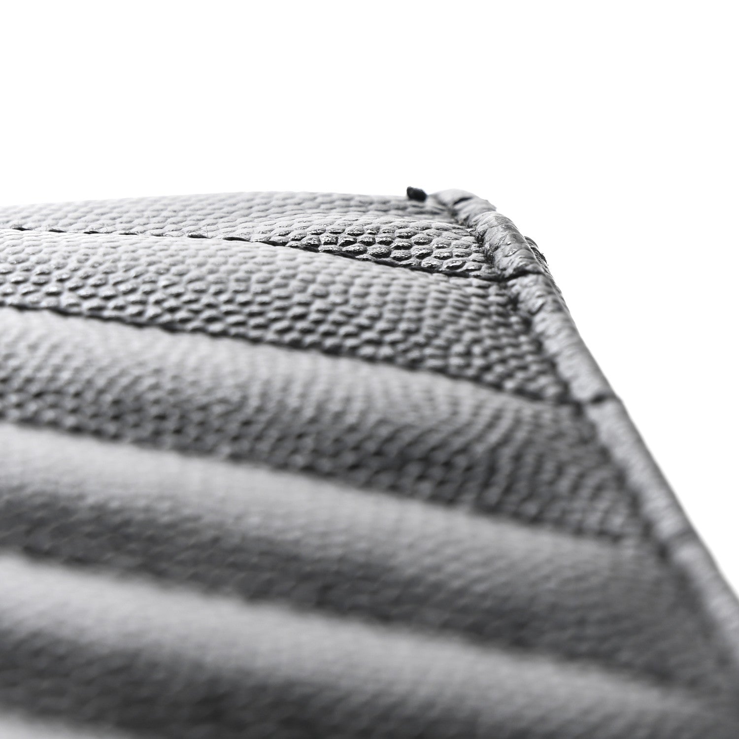 Saint Laurent Grain De Poudre Matelasse Chevron Monogram Monochrome Chain Wallet Black 12 of 13