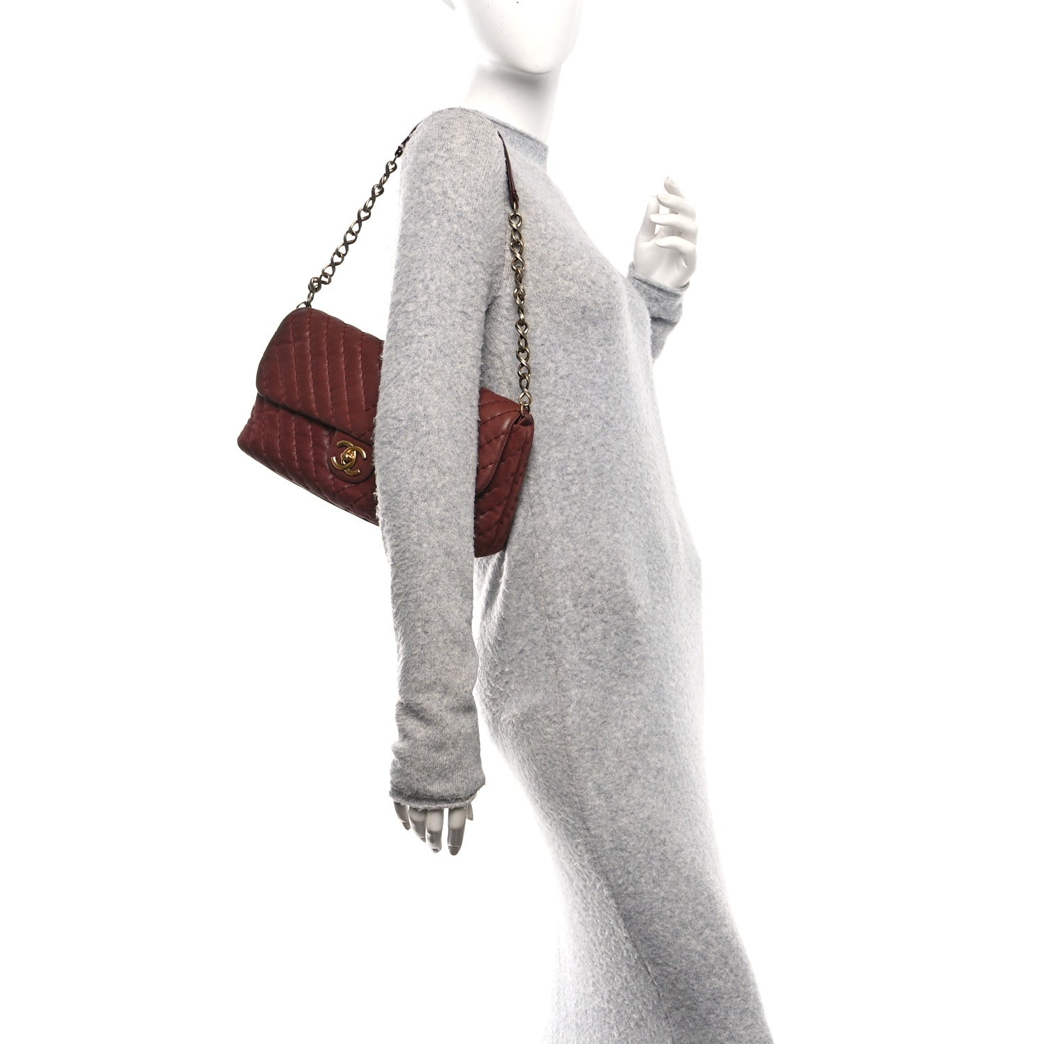 Chanel Iridescent Calfskin Surpique Chevron Flap Burgundy 2 of 10