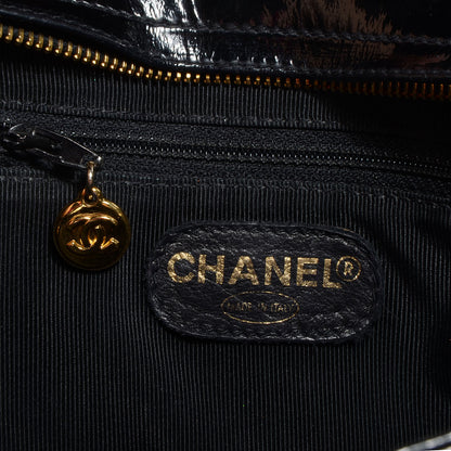 Chanel Patent CC Shoulder Bag Black 7 of 8