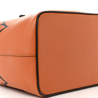 Louis Vuitton Empreinte Monogram Giant Crafty Neonoe MM Caramel Black 10 of 13