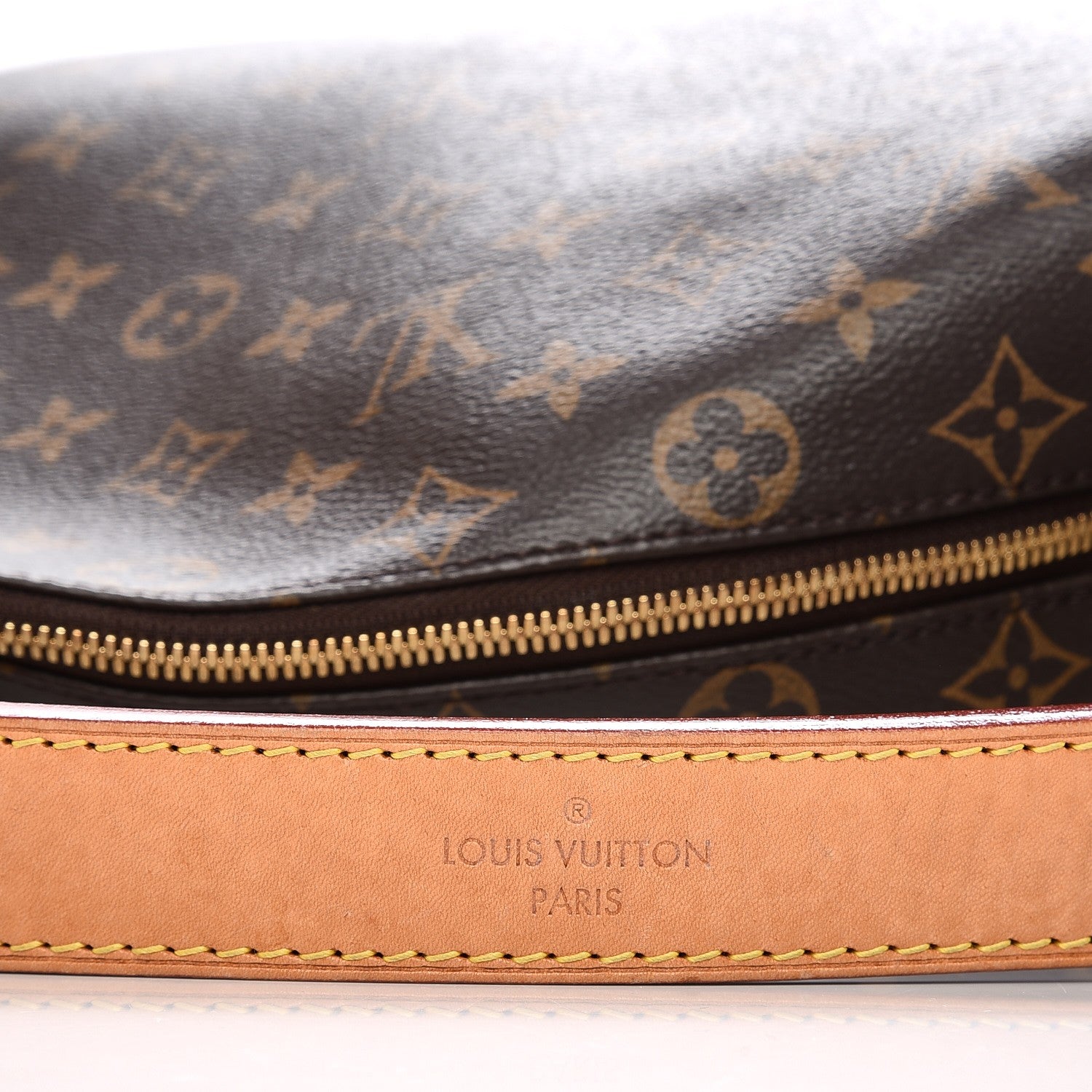 Louis Vuitton Monogram Berri MM 14 of 14