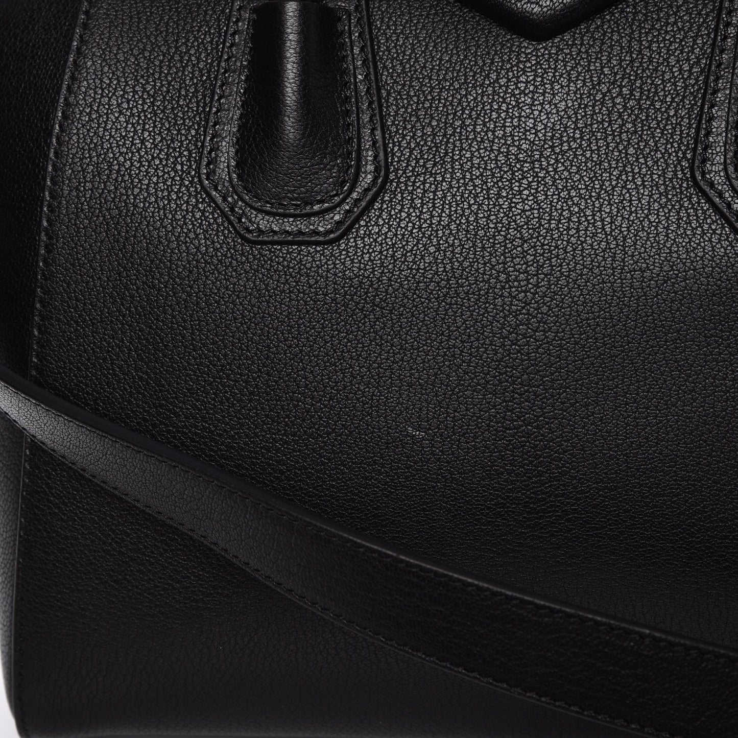 Sugar Goatskin Small Antigona Black
