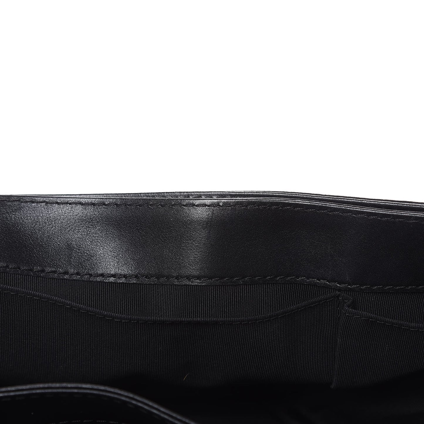 Calfskin Enchained Medium Boy Flap Black