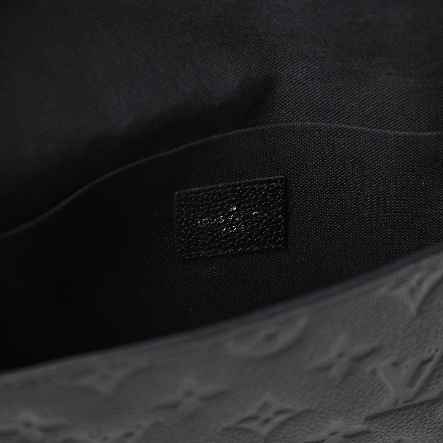 Empreinte Pochette Felicie Chain Wallet Black