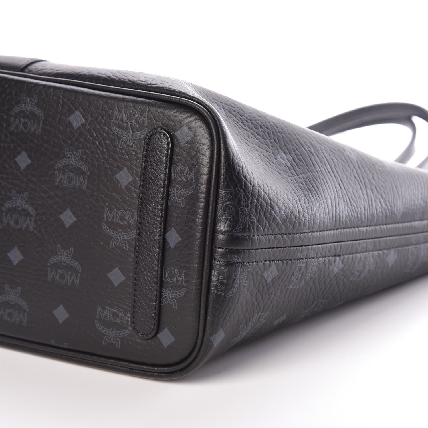 MCM Visetos Medium Liz Reversible Shopper Tote Black 11 of 13