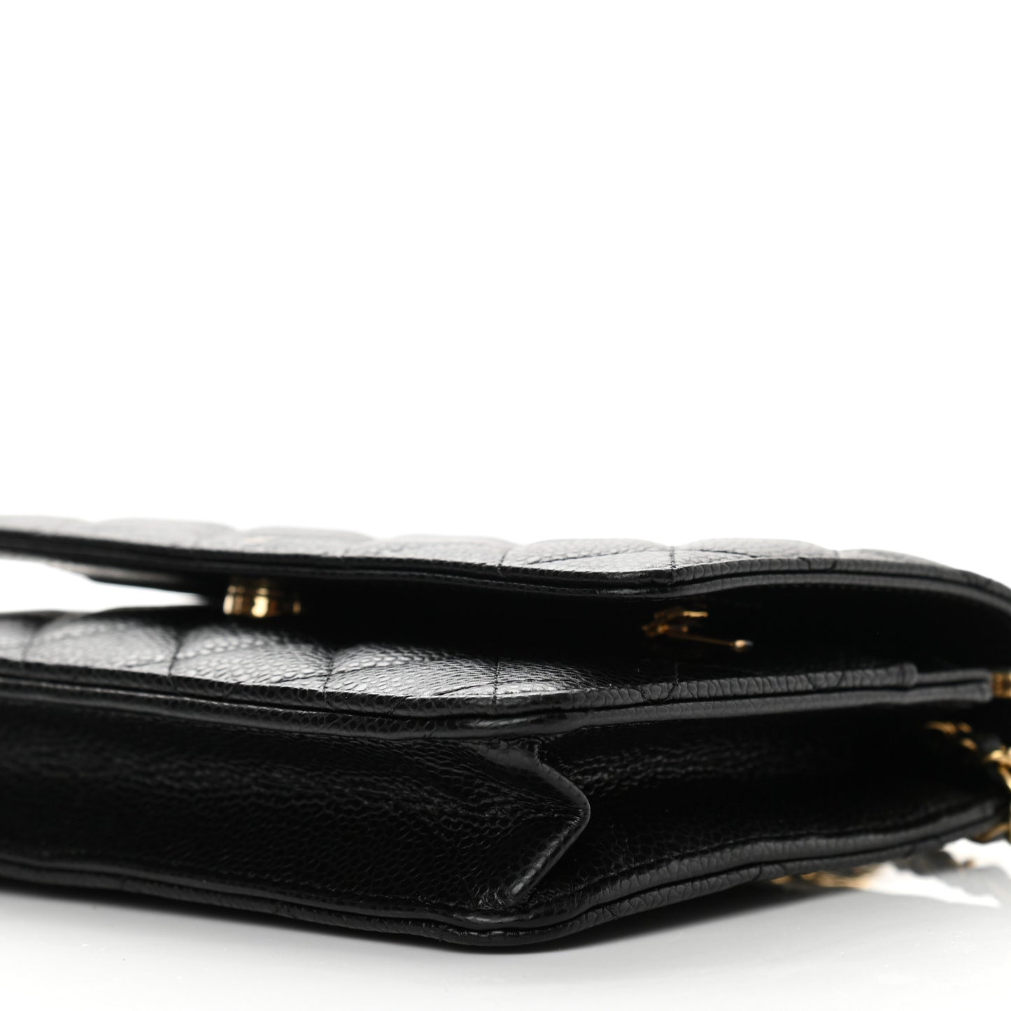 Caviar Quilted Wallet On Chain WOC Black