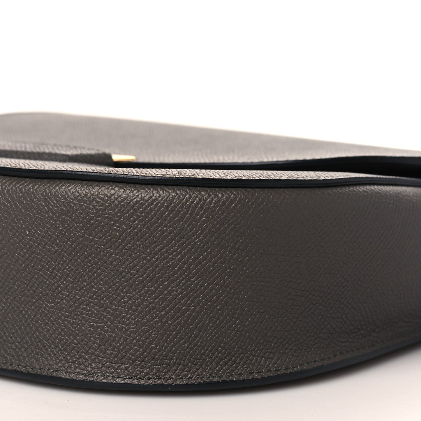 Baby Grained Calfskin Medium Trotteur Grey