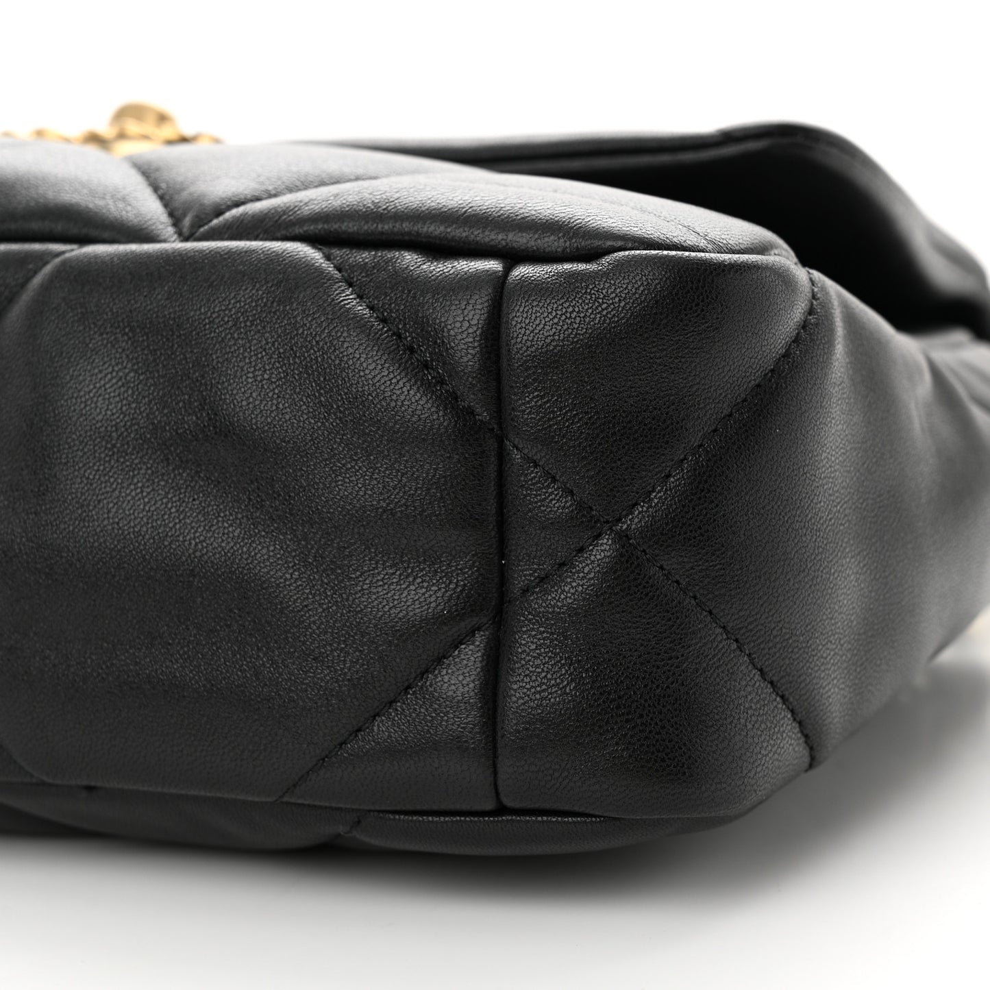 Lambskin Quilted Medium Chanel 19 Flap Black