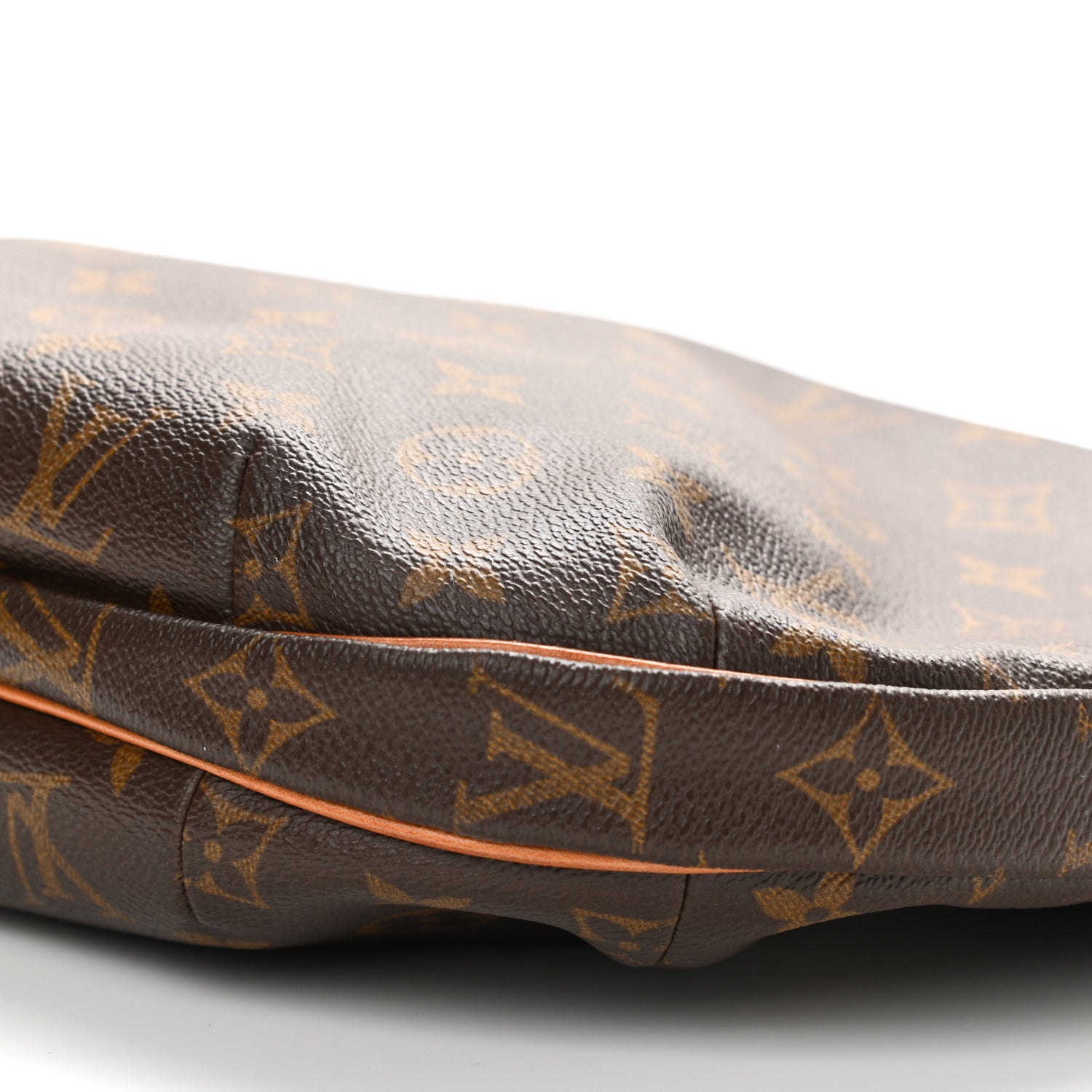 Louis Vuitton Monogram Croissant MM 10 of 16