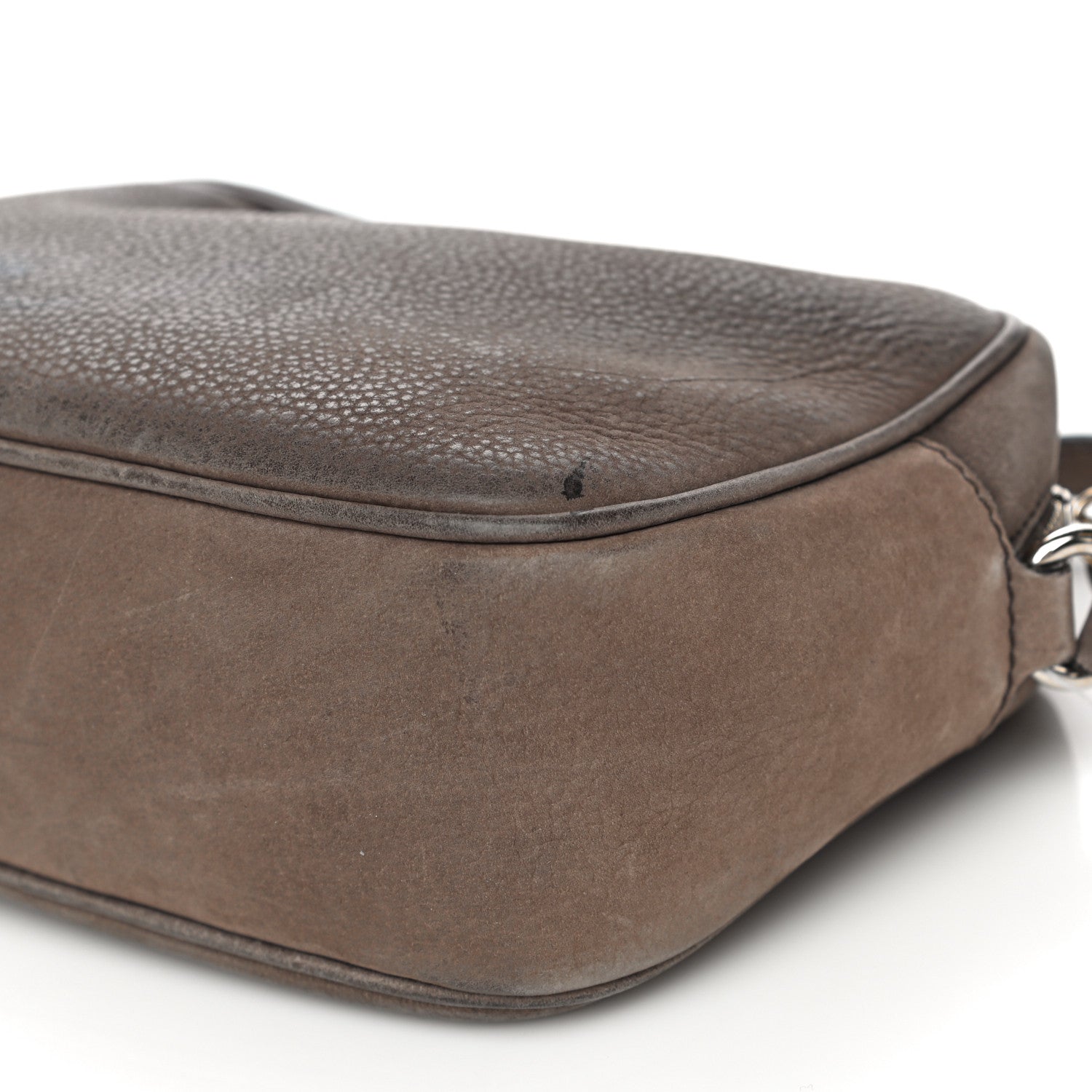 Gucci Vitello Range Small Soho Disco Bag Grey Field 13 of 37