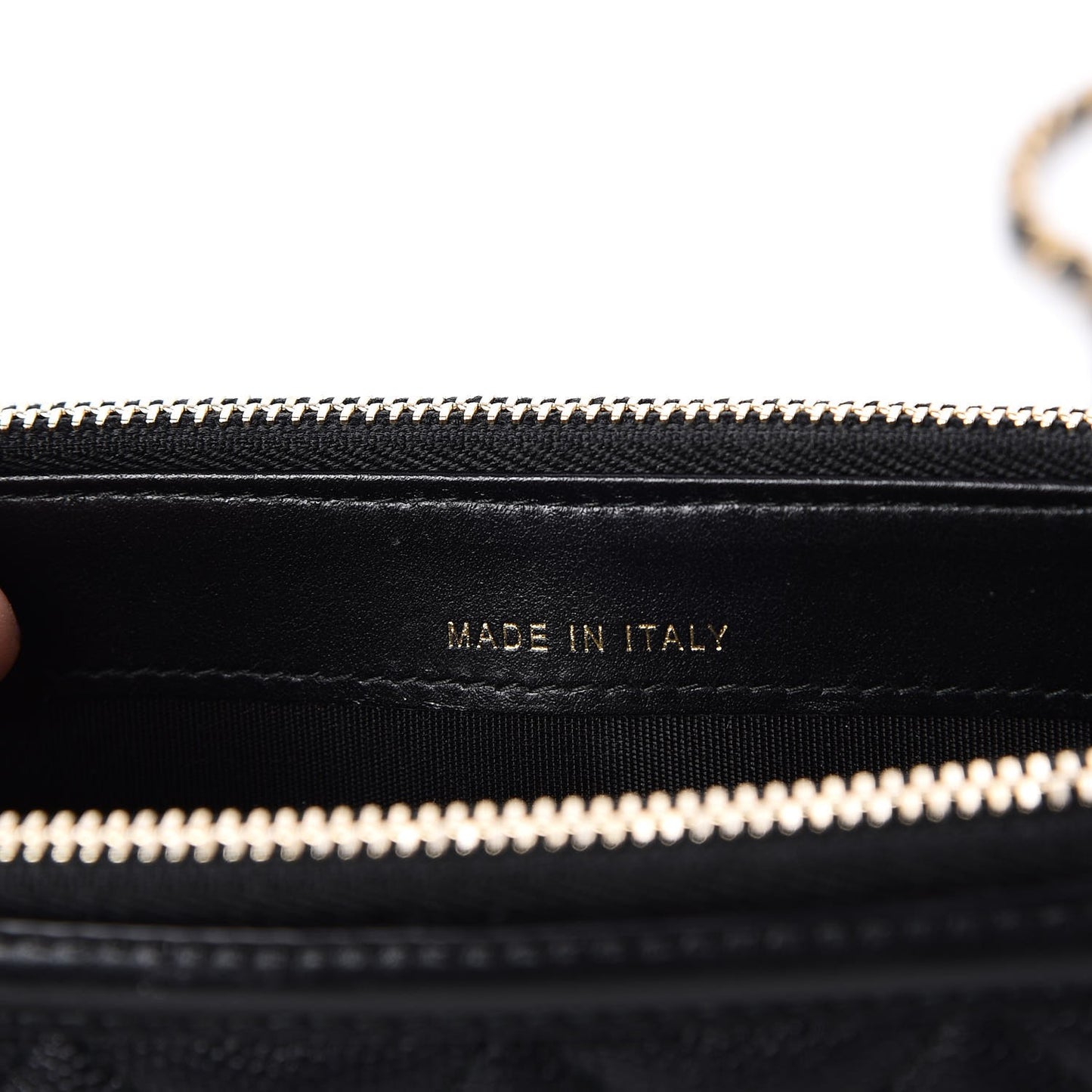 Caviar Quilted CC Filigree Clutch With Chain Black
