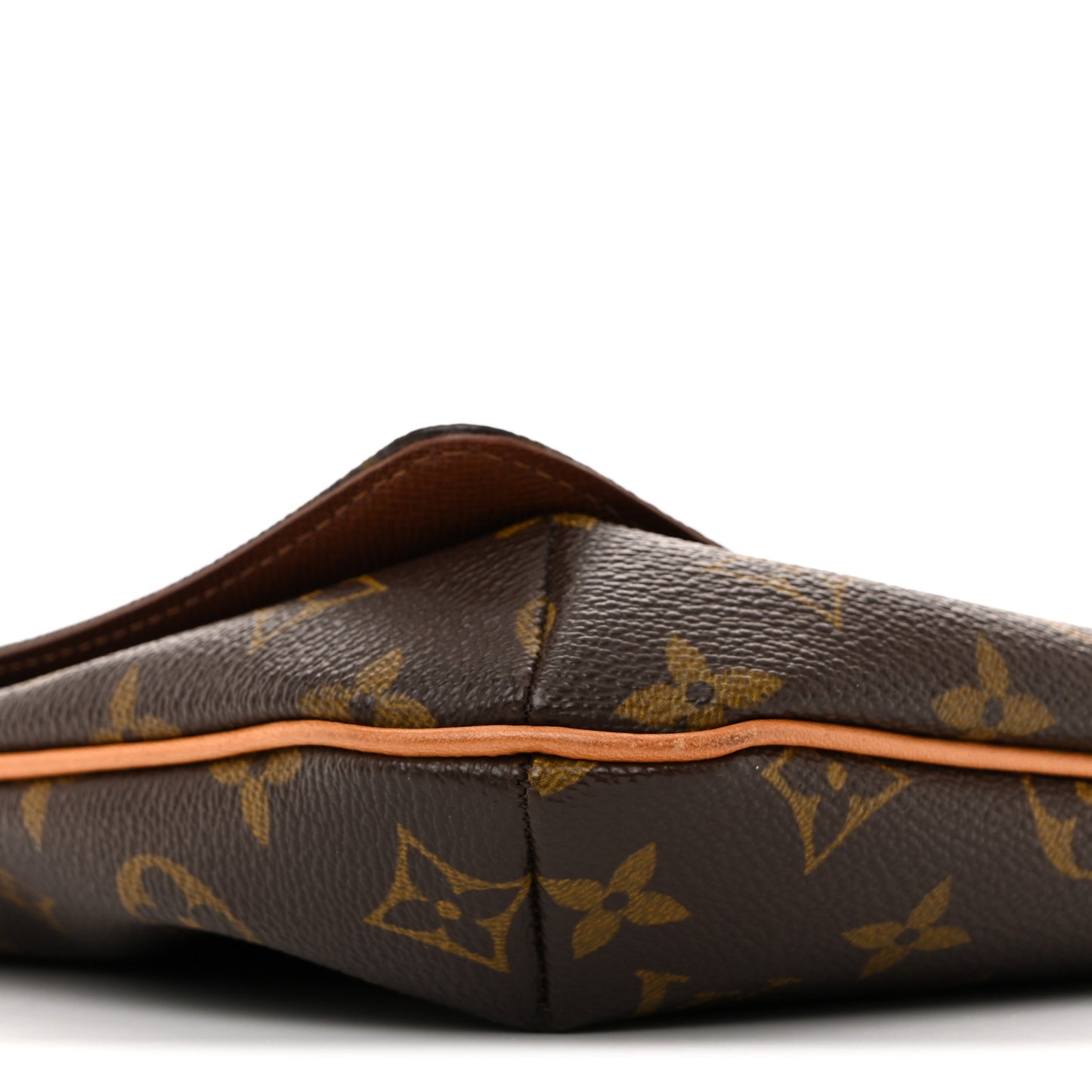 Monogram Musette Tango