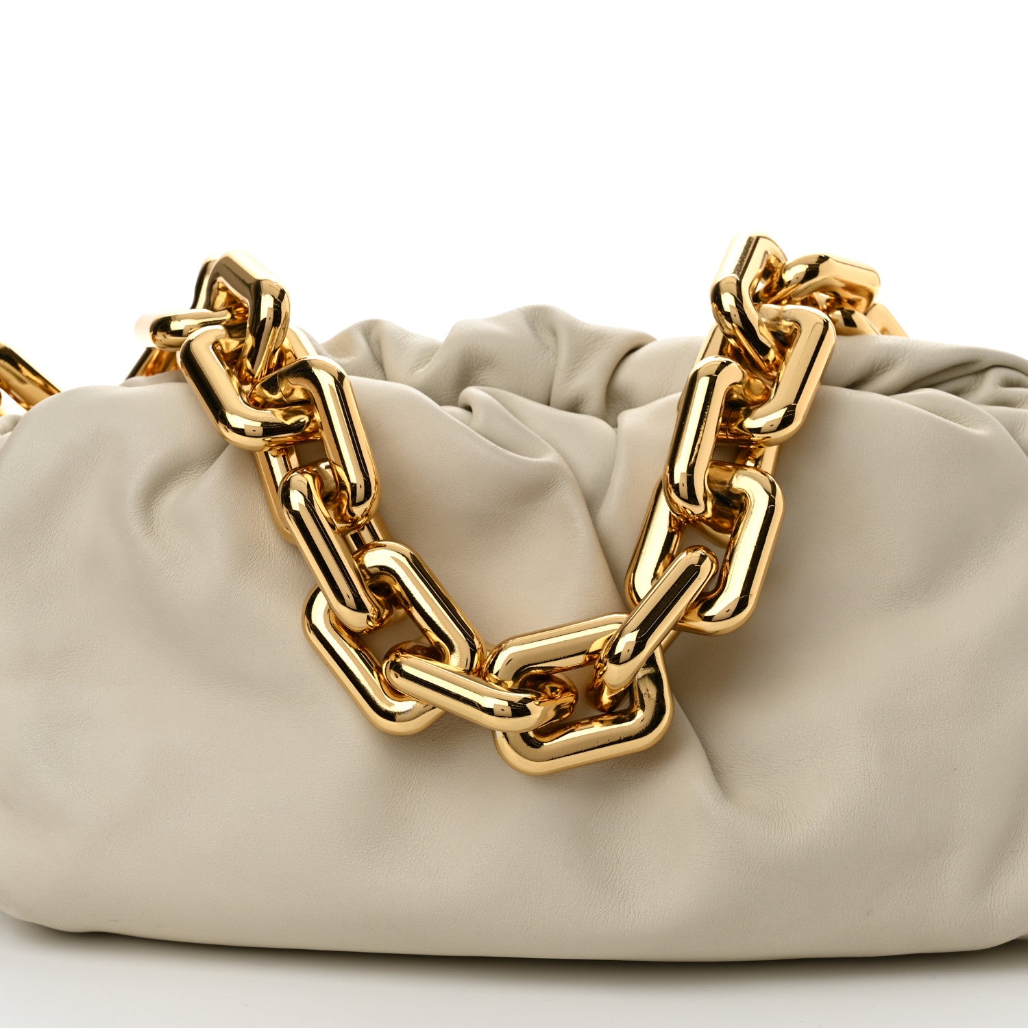 Bottega Veneta Calfskin The Pouch Chain Plaster 9 of 13