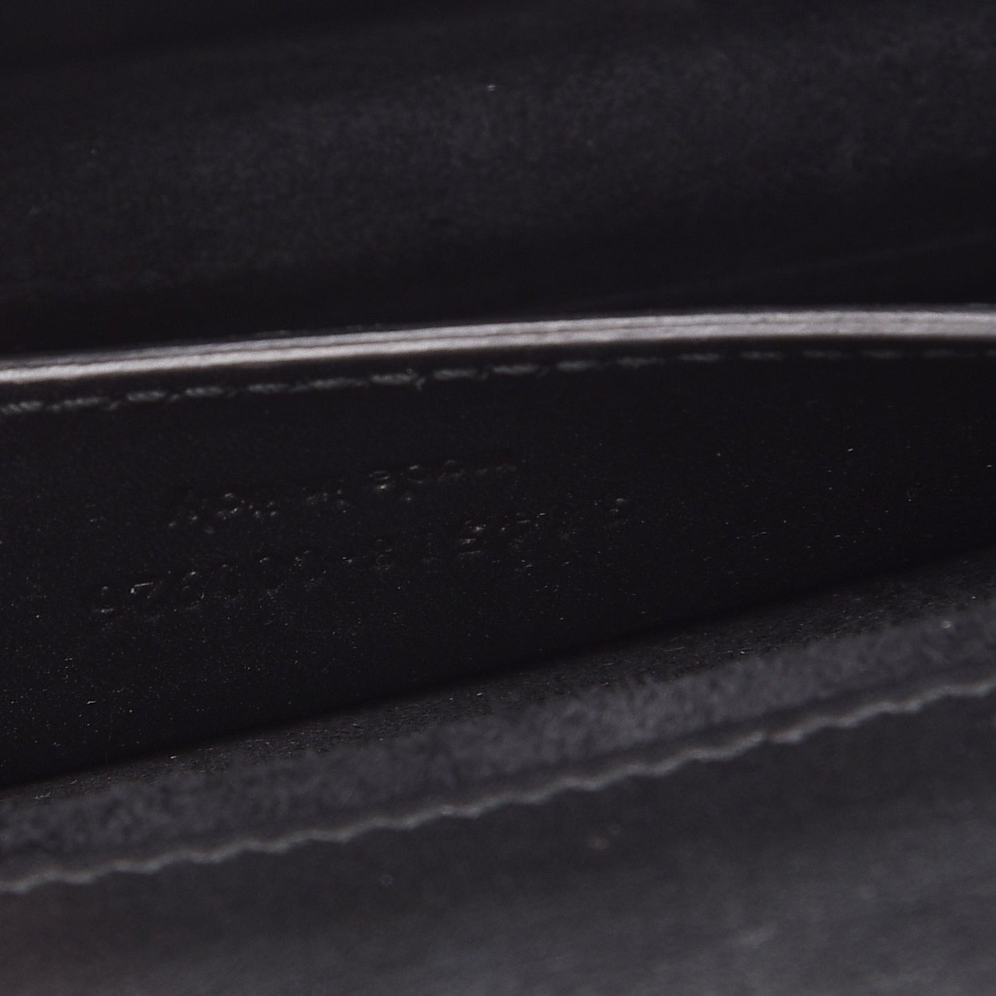 Calfskin Classic Betty Clutch Black