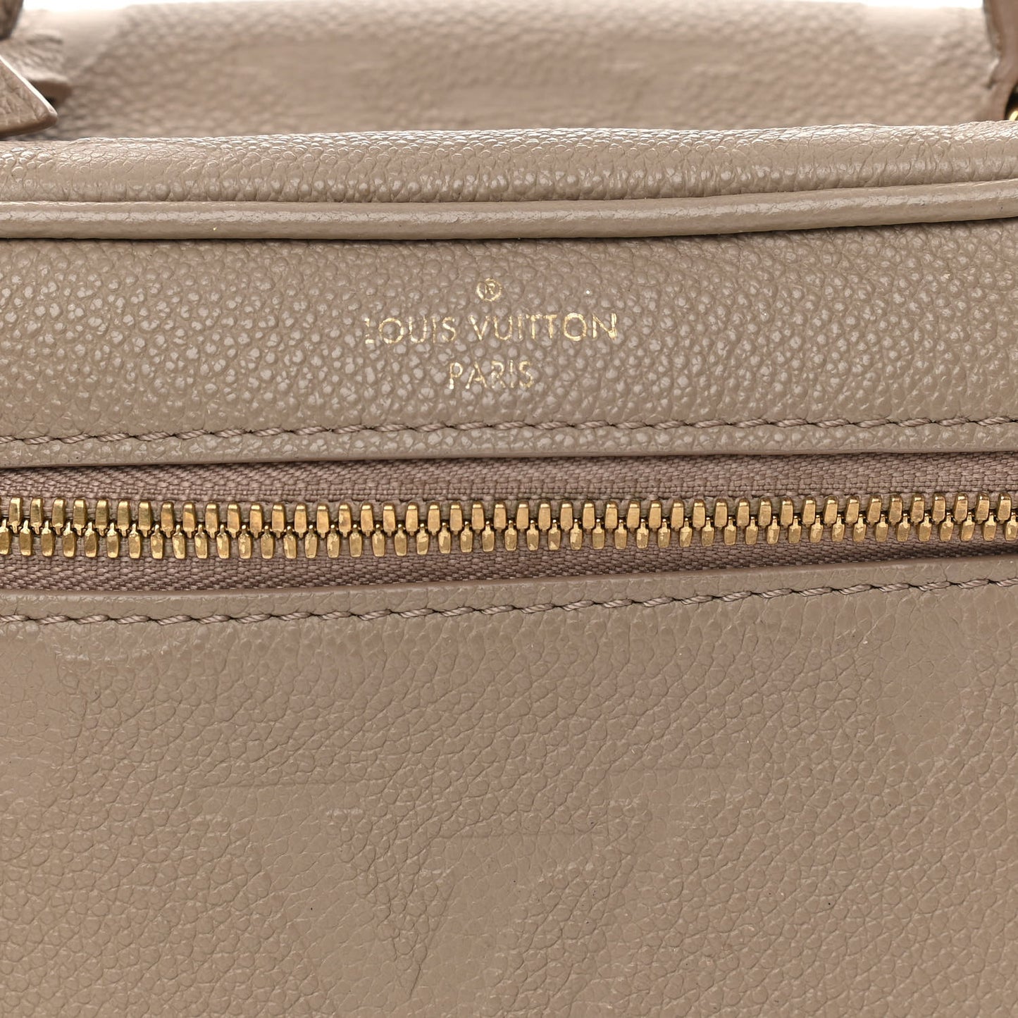 Empreinte Monogram Giant Vanity PM Tourterelle