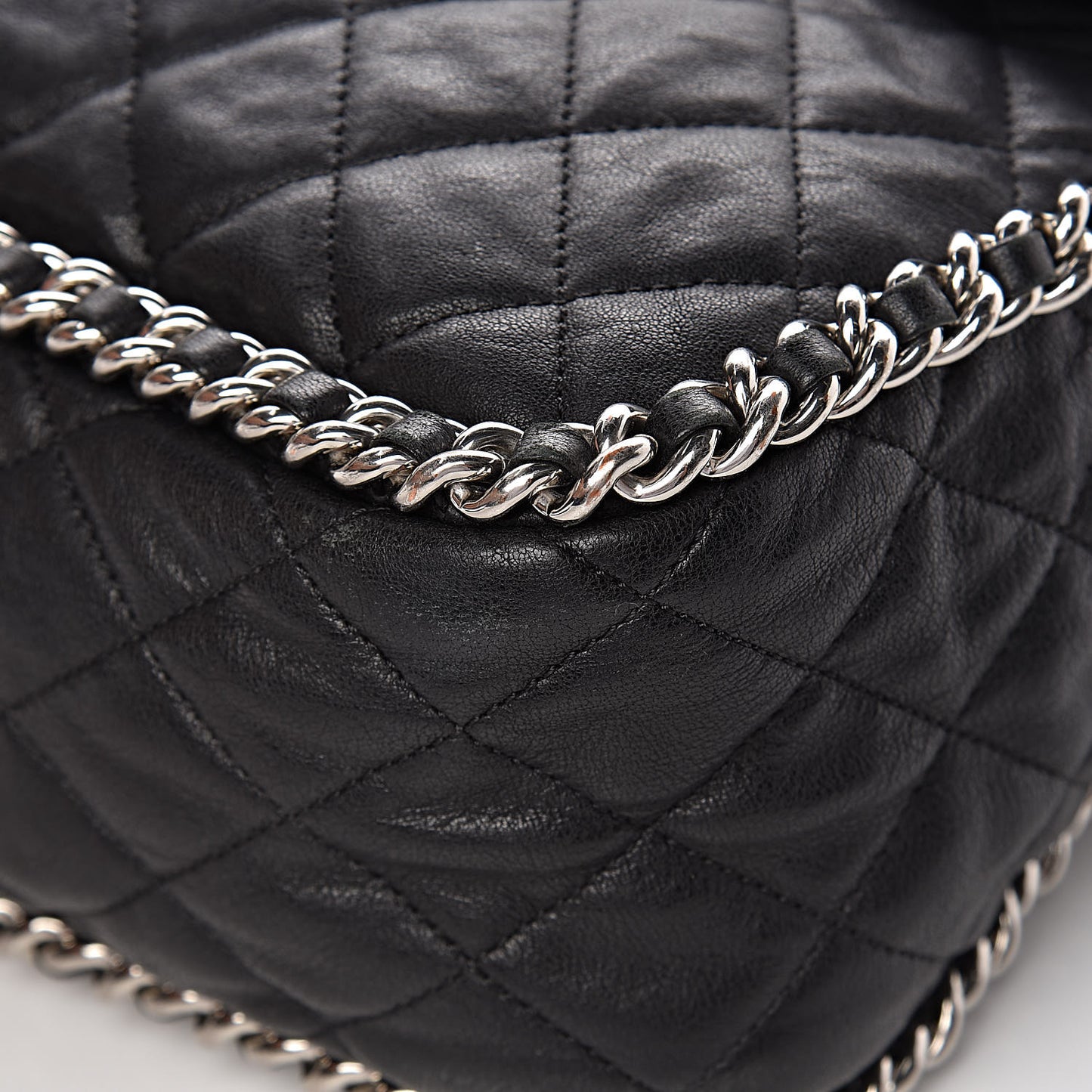 Washed Lambskin Quilted Maxi Chain Around Flap Black