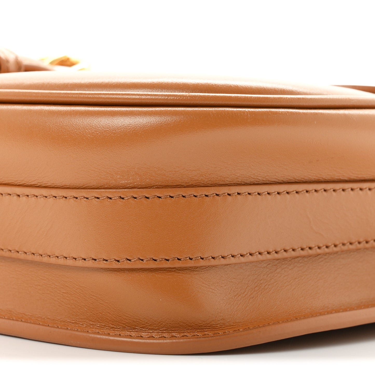 Box Calfskin Medium Bobby Flap Camel
