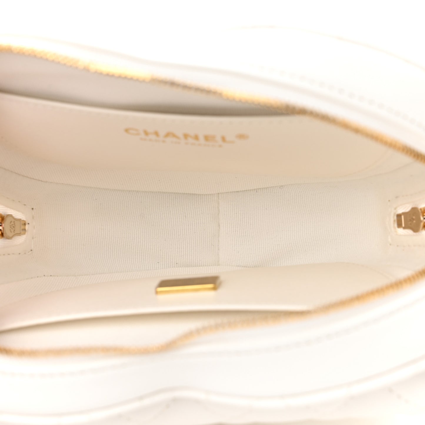 Lambskin Quilted CC In Love Heart Bag White