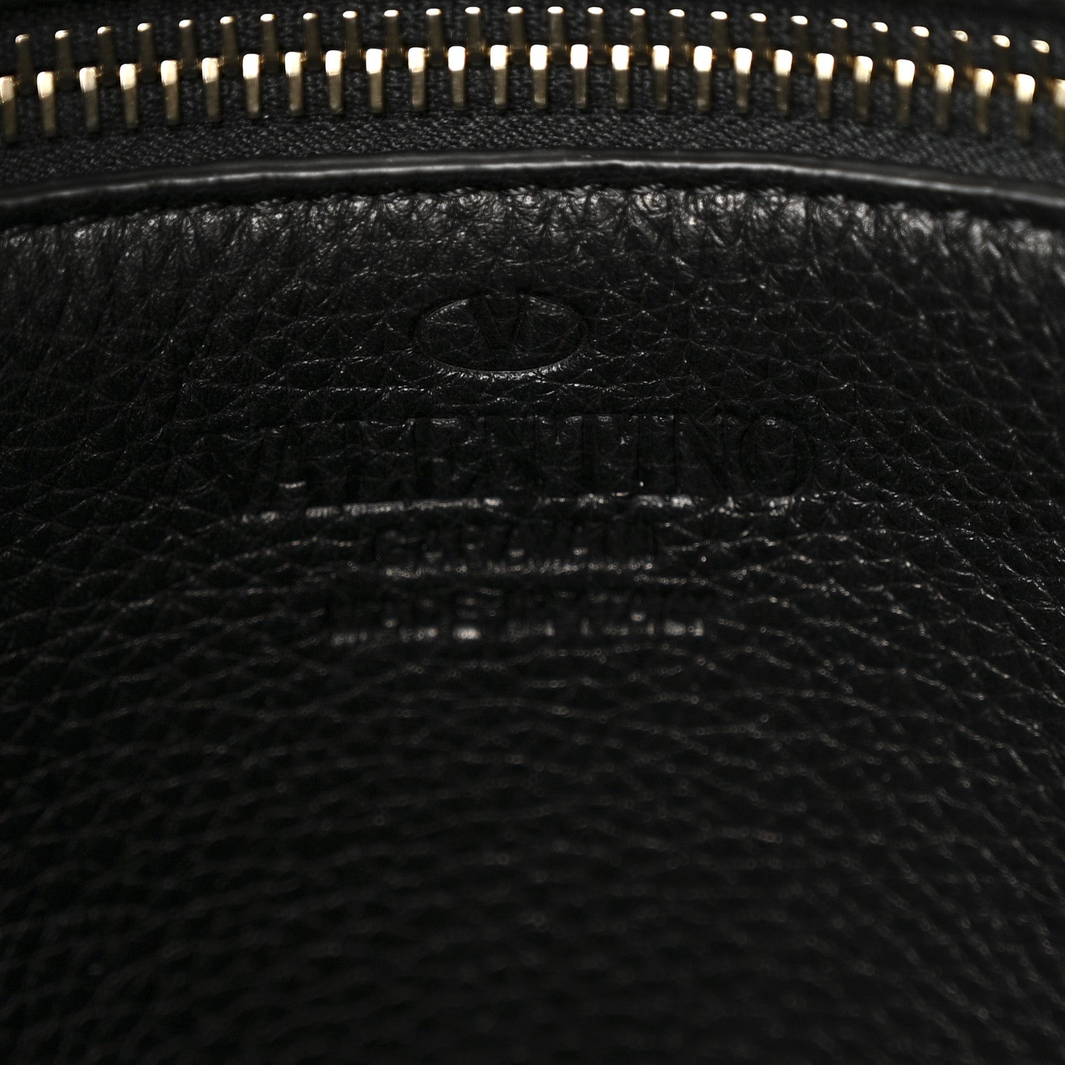 Valentino Garavani Pebbled Calfskin Small Rockstud Flip-Lock Messenger Bag Black 6 of 13
