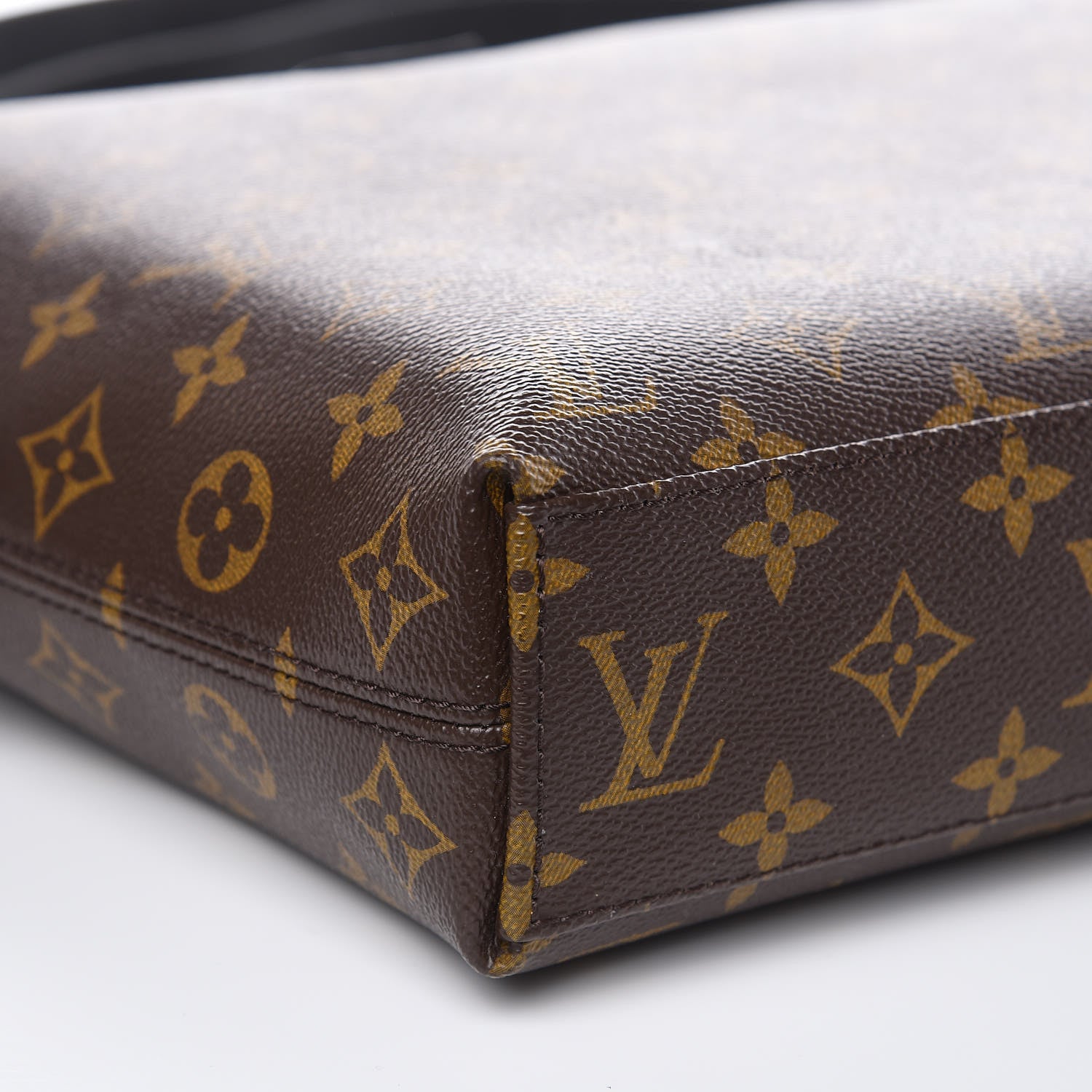 Louis Vuitton Monogram Macassar Porte-Documents Jour 7 of 11