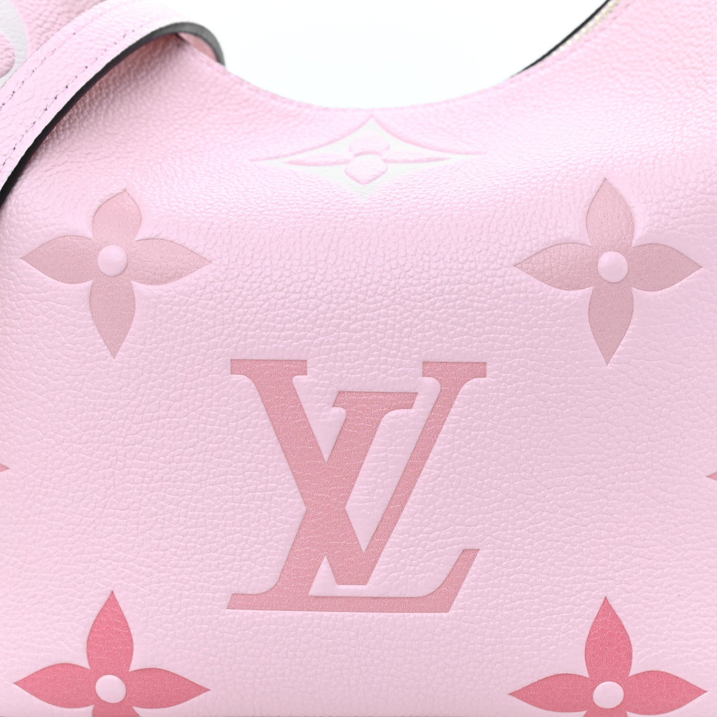 Empreinte Monogram Giant By The Pool Marshmallow Hobo PM Bouton De Rose