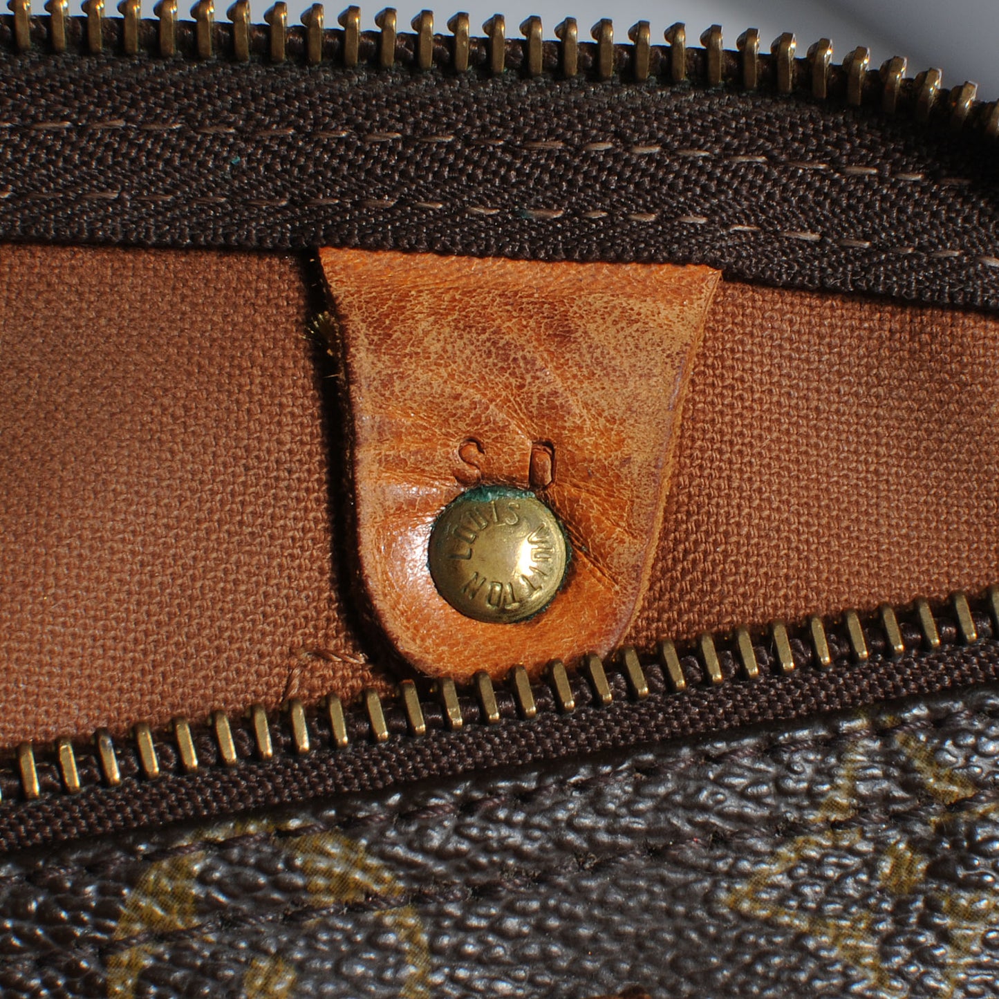 Monogram Speedy 25