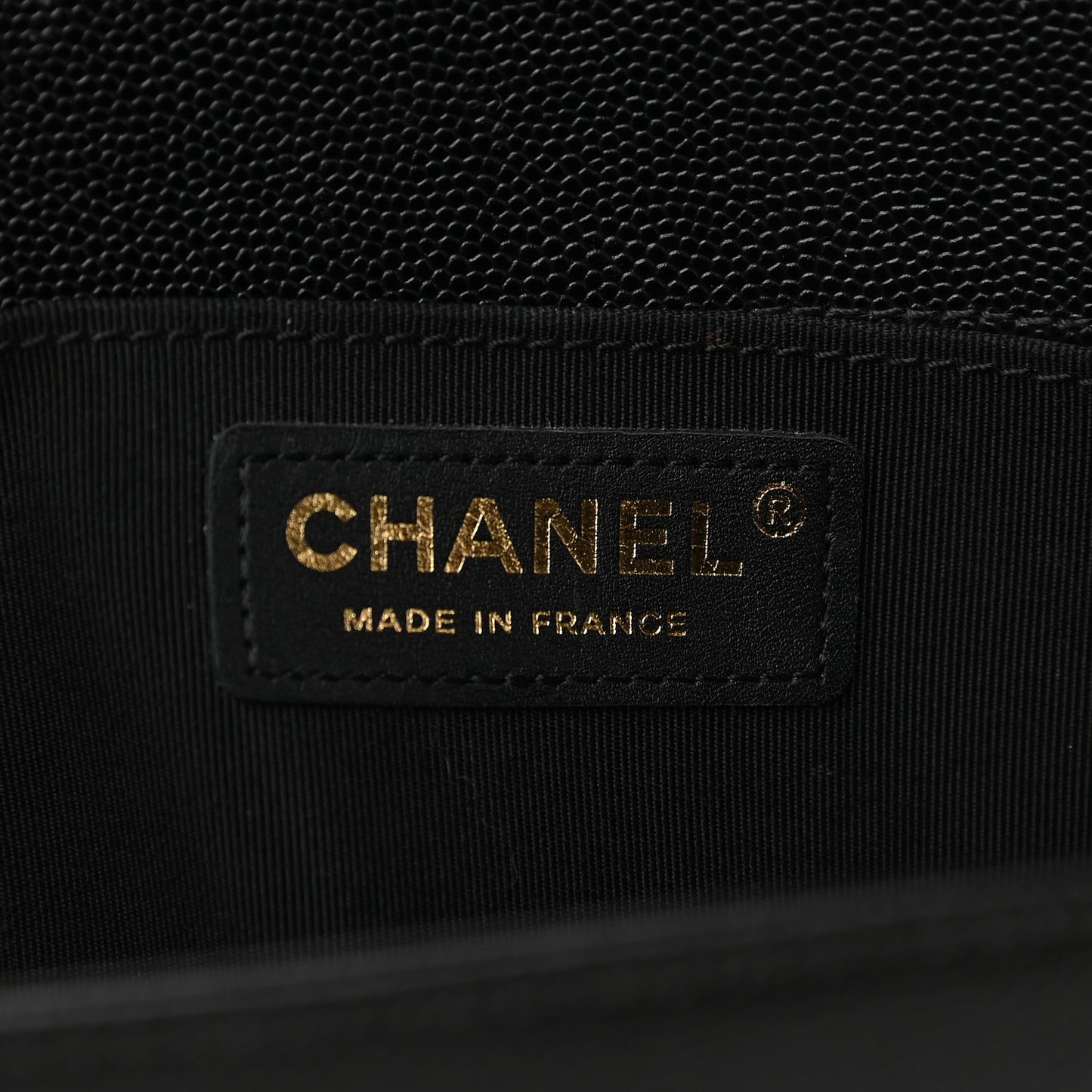 Caviar Quilted Medium Boy Flap Black