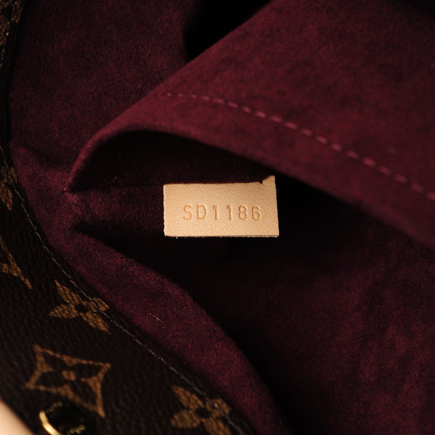 Louis Vuitton Monogram Montaigne GM 8 of 8