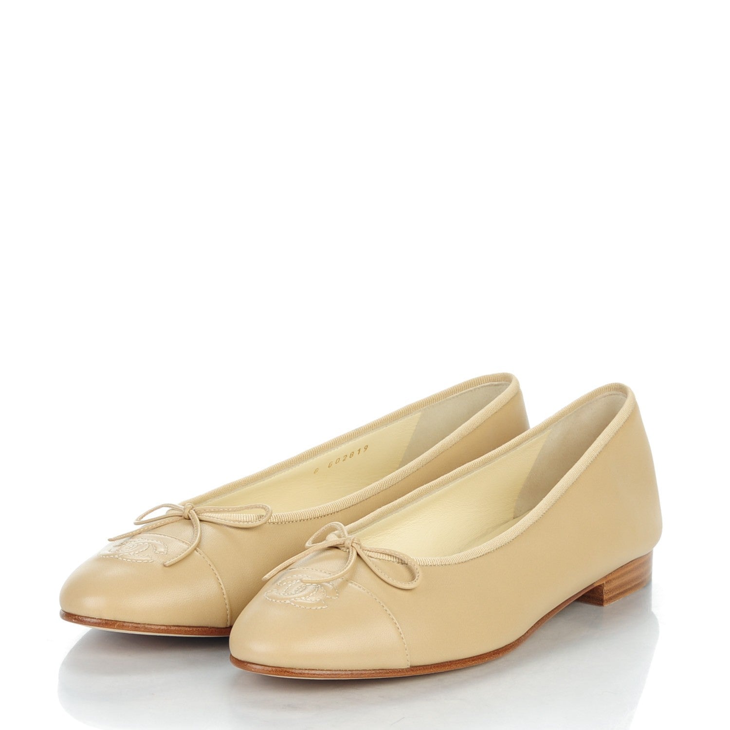 Chanel Lambskin Cap Toe CC Ballerina Flats 40 Light Beige 3 of 9